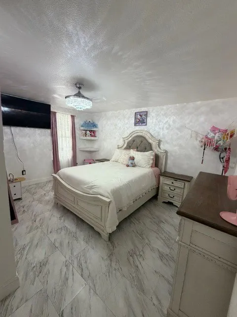 Single Family Residence For Sale in Tarrant County , 2211 Irion Avenue, Fort Worth, Texas 76106, 3 Bedroom, 1 Bathroom, Garage spaces, 1,177 Sqft, built in 1940, mls#21316853, Real Estate Agent in Fort Worth, Homes For Sale in Tarrant county, Homes For Sale in Fort Worth, Realtor in Fort Worth Texas, Real Estate Brokerage Independent Realty Texas, Luminita Cordes Realtor