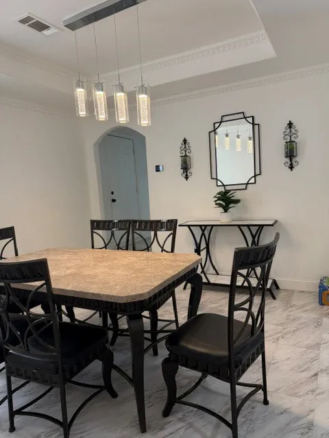 Single Family Residence For Sale in Tarrant County , 2211 Irion Avenue, Fort Worth, Texas 76106, 3 Bedroom, 1 Bathroom, Garage spaces, 1,177 Sqft, built in 1940, mls#21316853, Real Estate Agent in Fort Worth, Homes For Sale in Tarrant county, Homes For Sale in Fort Worth, Realtor in Fort Worth Texas, Real Estate Brokerage Independent Realty Texas, Luminita Cordes Realtor