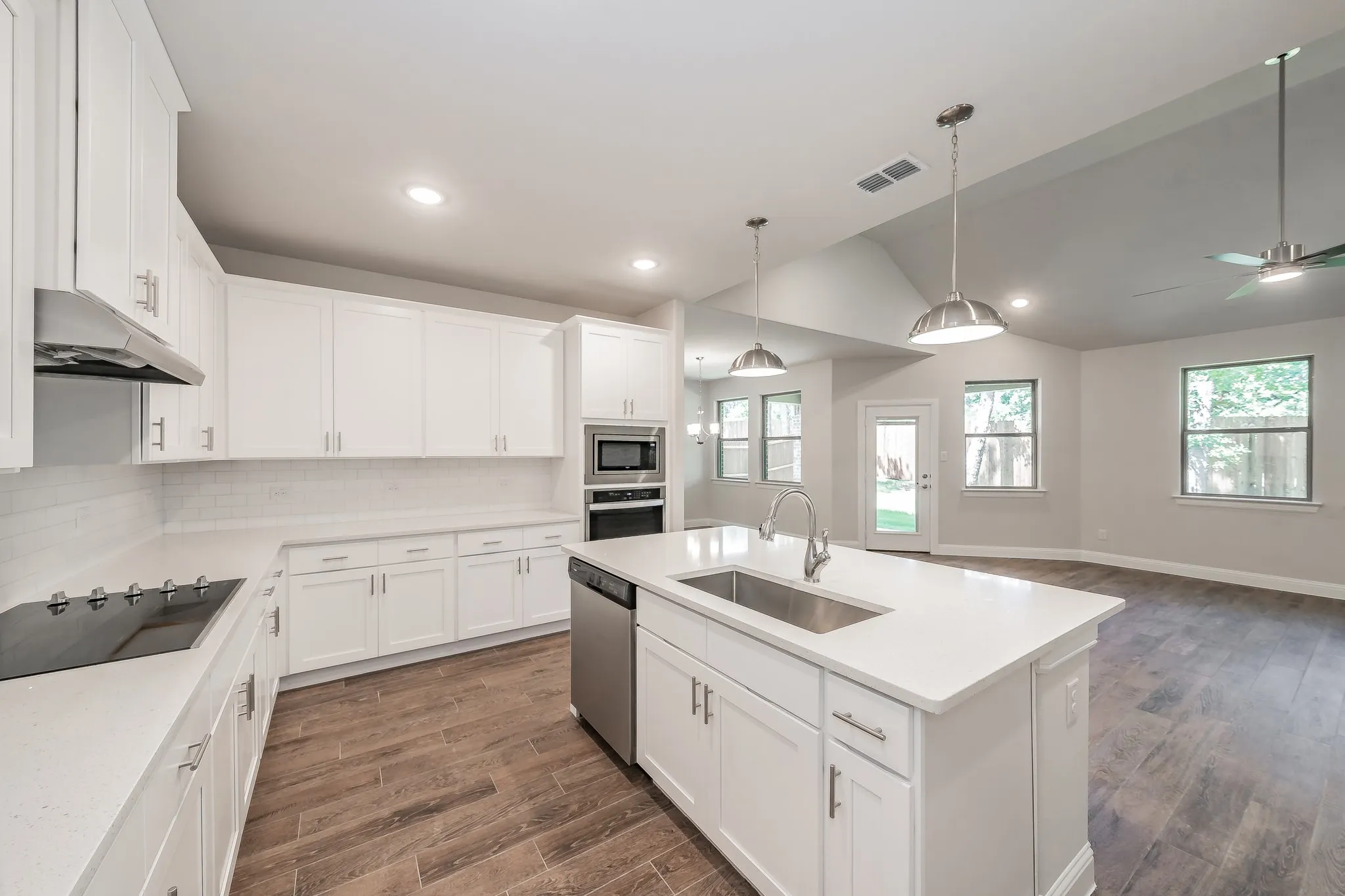 Single Family Residence For Rent in Parker County , 241 Gardenia Drive, Azle, Texas 76020, 4 Bedroom, 3 Bathroom, 2 Garage spaces, 2,485 Sqft, built in 2023, Price $2,990, mls#21315986, Real Estate Agent in Azle, Homes For Rent in Parker county, Homes For Rent in Azle, Realtor in Azle Texas, Real Estate Brokerage Independent Realty Texas, Luminita Cordes Realtor