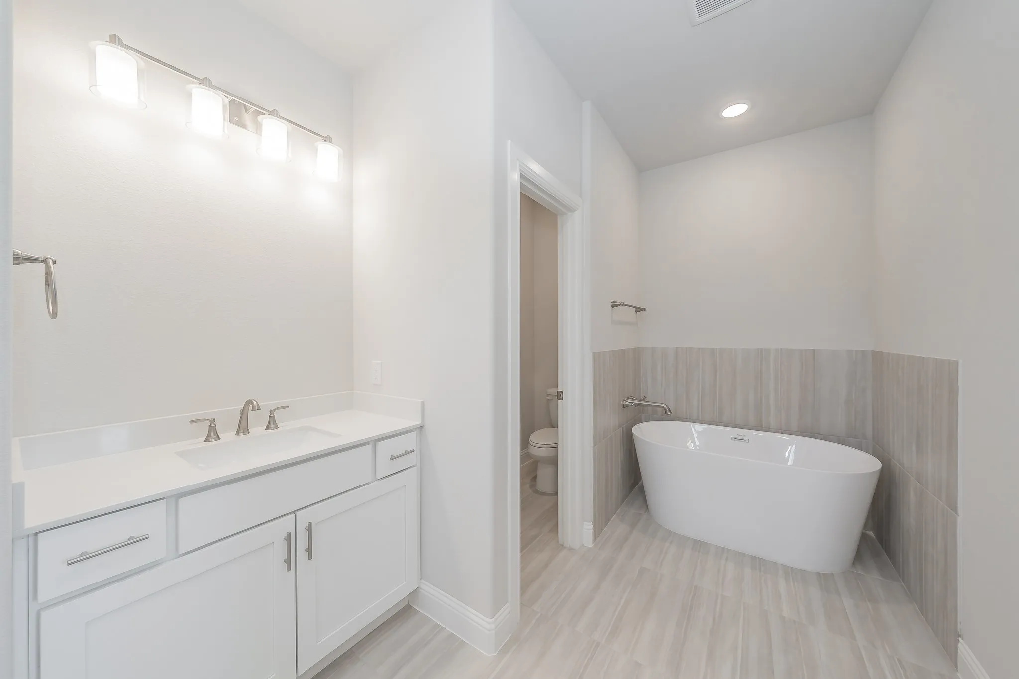 Single Family Residence For Sale in Parker County , 241 Gardenia Drive, Azle, Texas 76020, 4 Bedroom, 3 Bathroom, 2 Garage spaces, 2,485 Sqft, built in 2023, Price $429,900, mls#21316031, Real Estate Agent in Azle, Homes For Sale in Parker county, Homes For Sale in Azle, Realtor in Azle Texas, Real Estate Brokerage Independent Realty Texas, Luminita Cordes Realtor