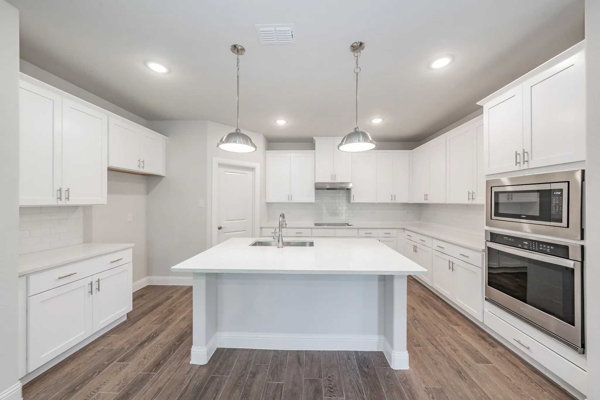 Single Family Residence For Sale in Parker County , 241 Gardenia Drive, Azle, Texas 76020, 4 Bedroom, 3 Bathroom, 2 Garage spaces, 2,485 Sqft, built in 2023, Price $429,900, mls#21316031, Real Estate Agent in Azle, Homes For Sale in Parker county, Homes For Sale in Azle, Realtor in Azle Texas, Real Estate Brokerage Independent Realty Texas, Luminita Cordes Realtor
