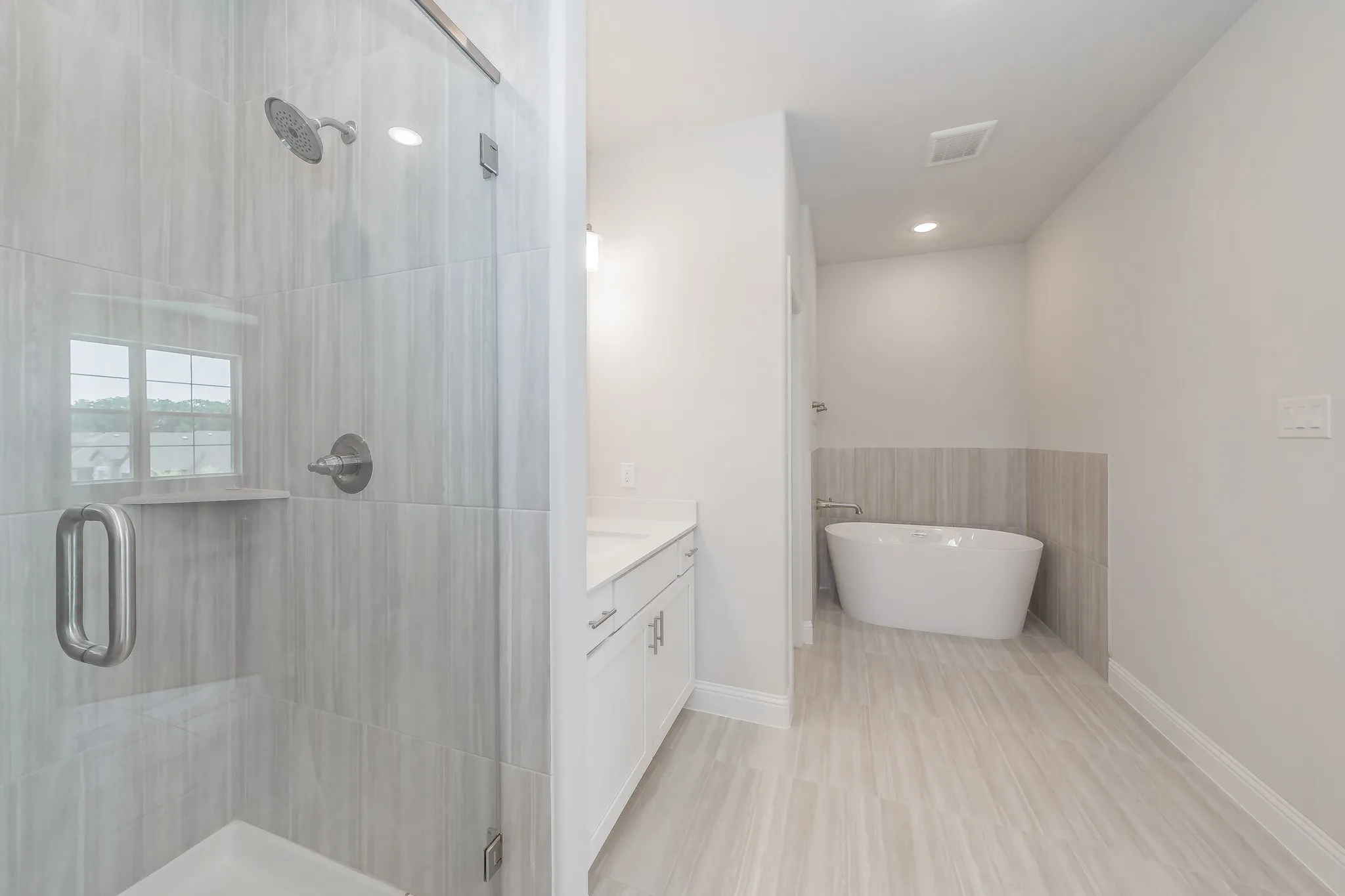 Single Family Residence For Sale in Parker County , 241 Gardenia Drive, Azle, Texas 76020, 4 Bedroom, 3 Bathroom, 2 Garage spaces, 2,485 Sqft, built in 2023, Price $429,900, mls#21316031, Real Estate Agent in Azle, Homes For Sale in Parker county, Homes For Sale in Azle, Realtor in Azle Texas, Real Estate Brokerage Independent Realty Texas, Luminita Cordes Realtor