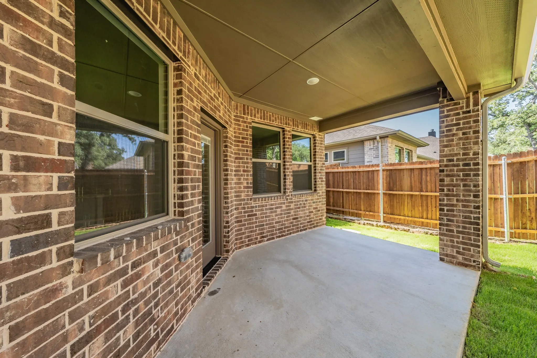 Single Family Residence For Sale in Parker County , 241 Gardenia Drive, Azle, Texas 76020, 4 Bedroom, 3 Bathroom, 2 Garage spaces, 2,485 Sqft, built in 2023, Price $429,900, mls#21316031, Real Estate Agent in Azle, Homes For Sale in Parker county, Homes For Sale in Azle, Realtor in Azle Texas, Real Estate Brokerage Independent Realty Texas, Luminita Cordes Realtor