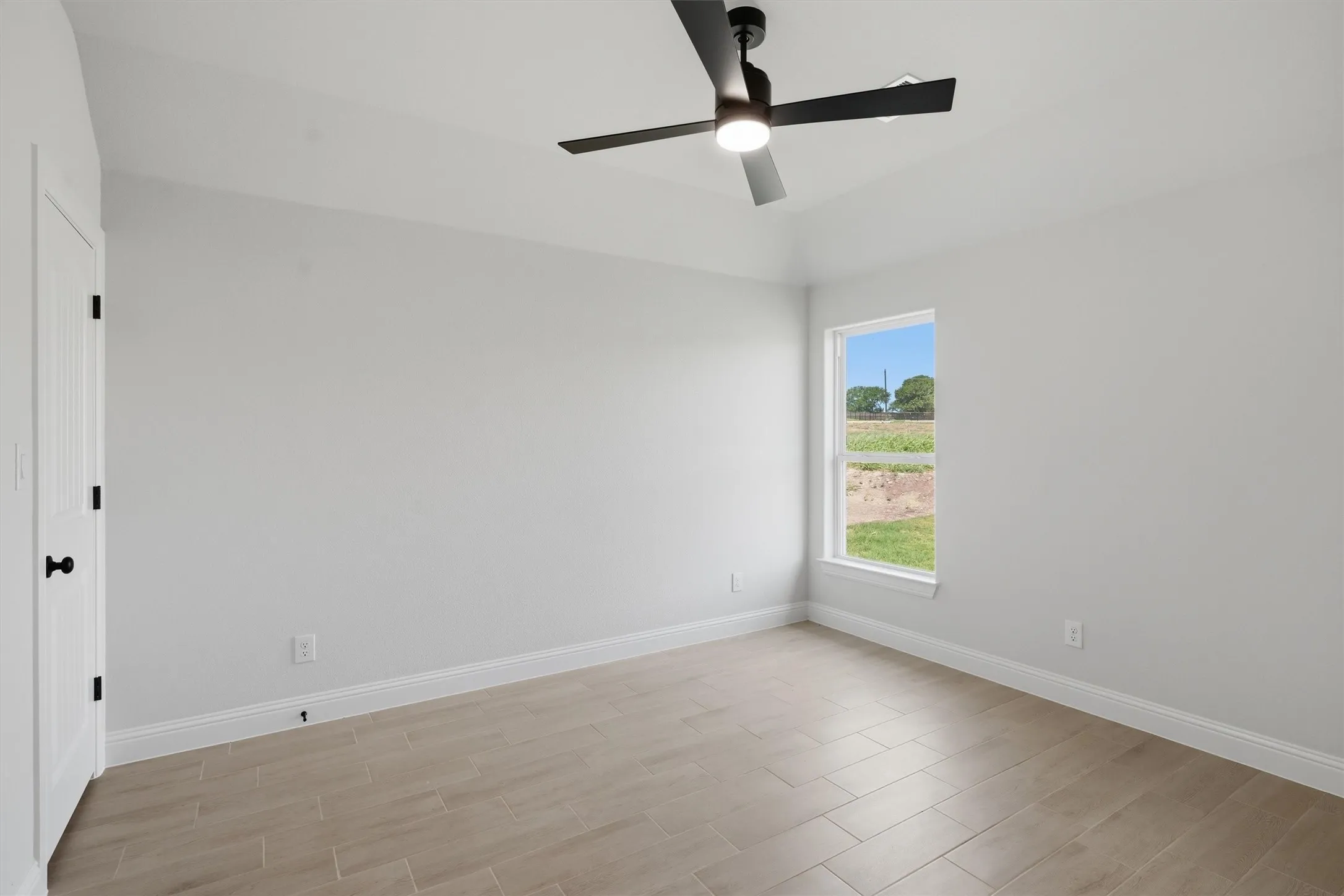Single Family Residence For Sale in Parker County , 3148 Infinity Drive, Weatherford, Texas 76087, 4 Bedroom, 3 Bathroom, 3 Garage spaces, 2,478 Sqft, built in 2026, mls#21315137, Real Estate Agent in Weatherford, Homes For Sale in Parker county, Homes For Sale in Weatherford, Realtor in Weatherford Texas, Real Estate Brokerage Independent Realty Texas, Luminita Cordes Realtor