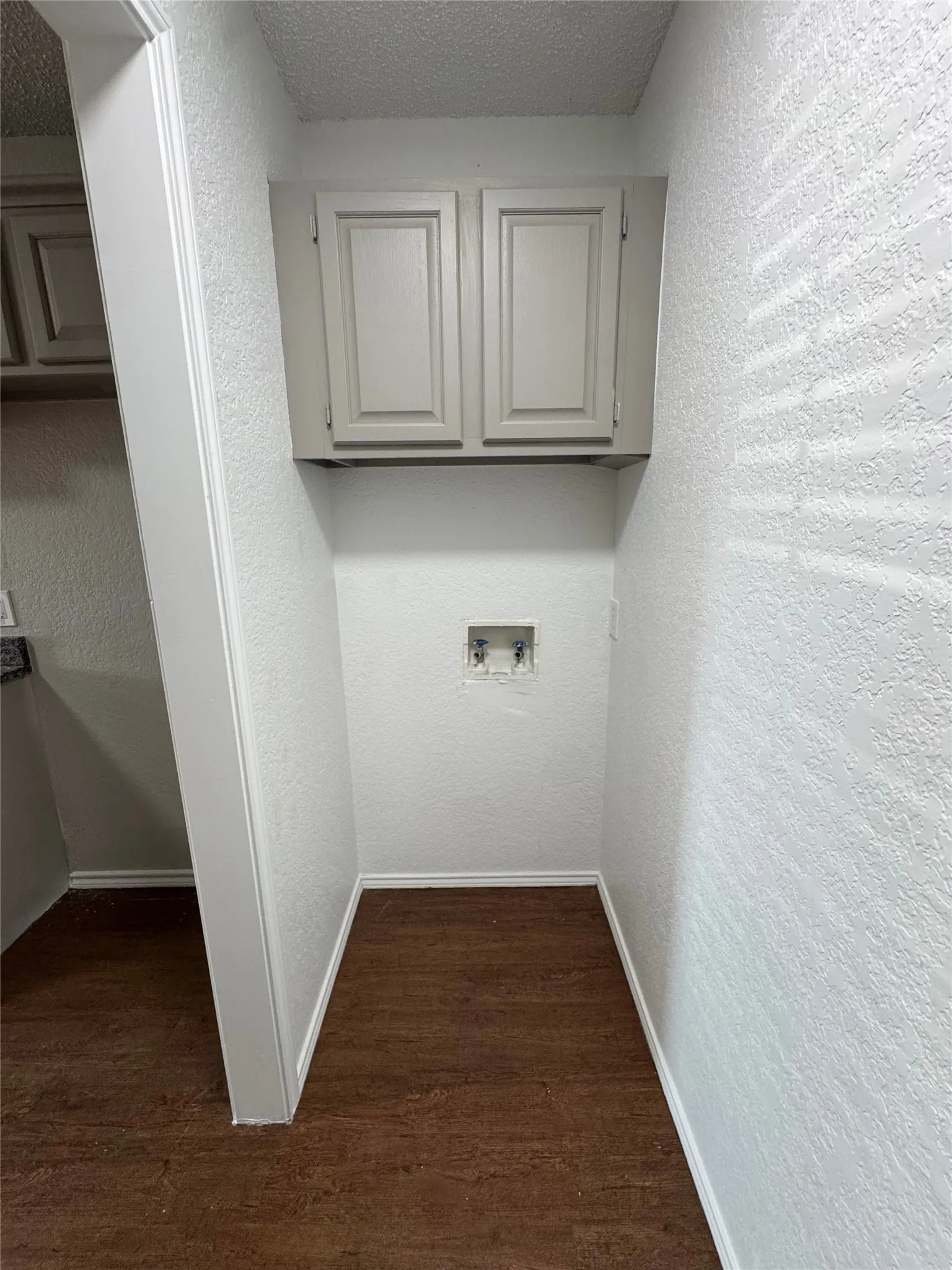 Duplex For Rent in Tarrant County , 4512 Trysail Drive, Fort Worth, Texas 76135, 2 Bedroom, 2 Bathroom, Garage spaces, 1,080 Sqft, built in 1986, mls#21317873, Real Estate Agent in Fort Worth, Homes For Rent in Tarrant county, Homes For Rent in Fort Worth, Realtor in Fort Worth Texas, Real Estate Brokerage Independent Realty Texas, Luminita Cordes Realtor