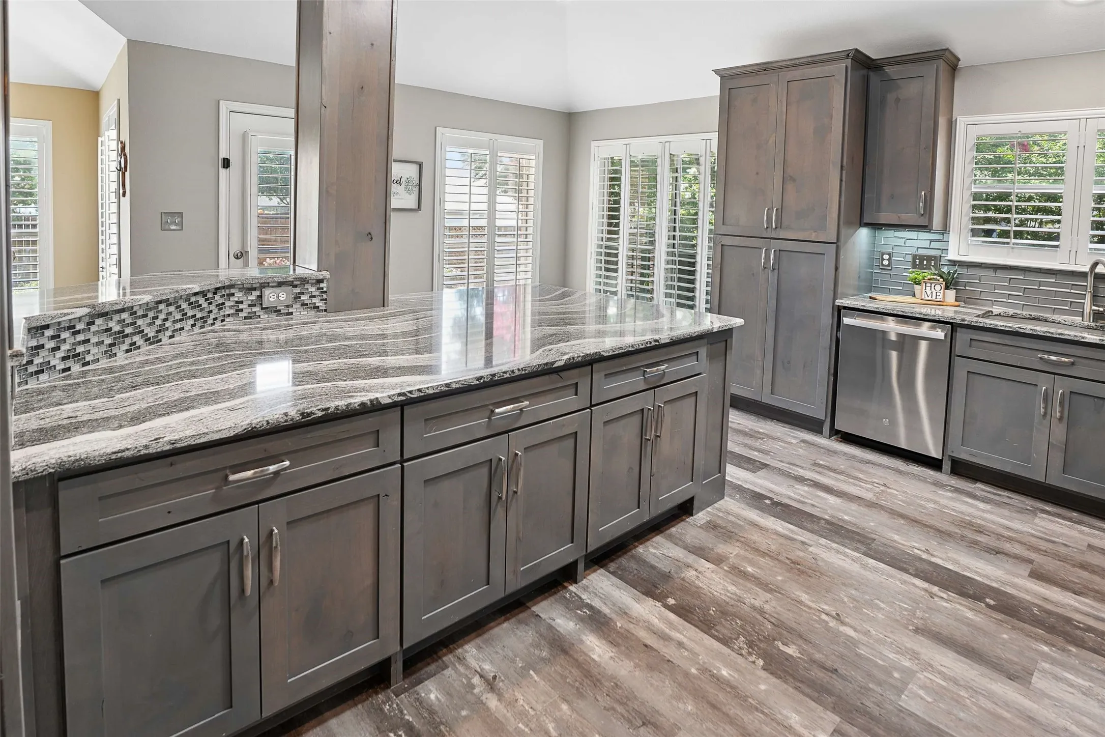 Single Family Residence For Sale in Collin County , 11917 Galleon Road, Frisco, Texas 75035, 4 Bedroom, 2 Bathroom, 2 Garage spaces, 2,337 Sqft, built in 1995, mls#21317575, Real Estate Agent in Frisco, Homes For Sale in Collin county, Homes For Sale in Frisco, Realtor in Frisco Texas, Real Estate Brokerage Independent Realty Texas, Luminita Cordes Realtor