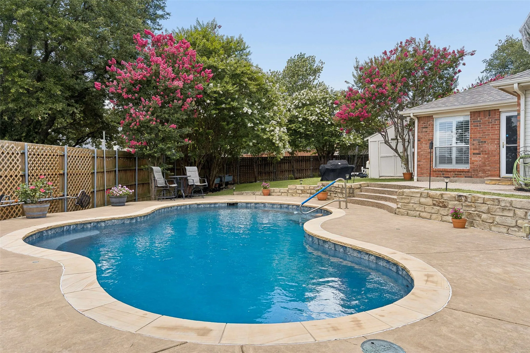 Single Family Residence For Sale in Collin County , 11917 Galleon Road, Frisco, Texas 75035, 4 Bedroom, 2 Bathroom, 2 Garage spaces, 2,337 Sqft, built in 1995, mls#21317575, Real Estate Agent in Frisco, Homes For Sale in Collin county, Homes For Sale in Frisco, Realtor in Frisco Texas, Real Estate Brokerage Independent Realty Texas, Luminita Cordes Realtor