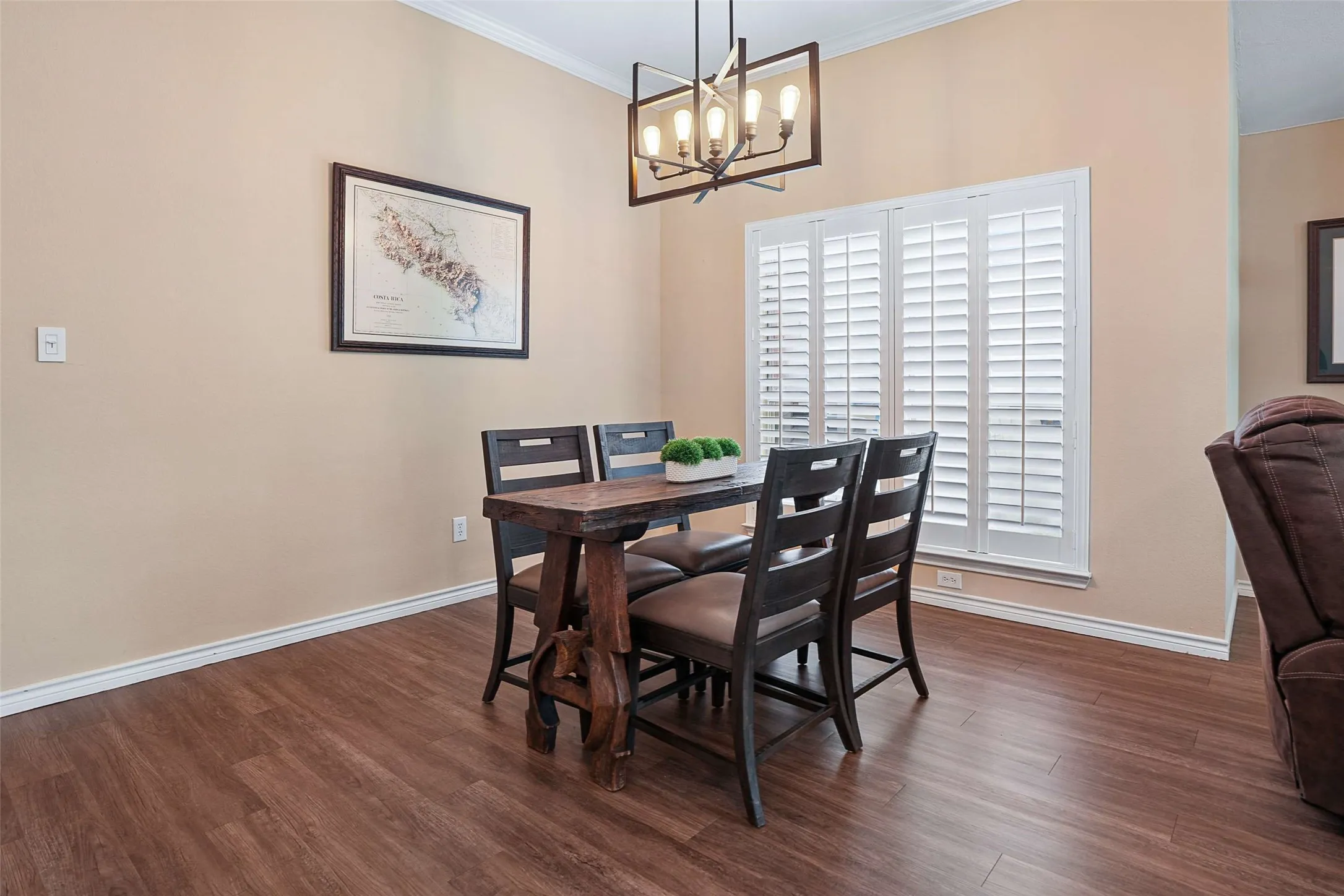 Single Family Residence For Sale in Collin County , 11917 Galleon Road, Frisco, Texas 75035, 4 Bedroom, 2 Bathroom, 2 Garage spaces, 2,337 Sqft, built in 1995, mls#21317575, Real Estate Agent in Frisco, Homes For Sale in Collin county, Homes For Sale in Frisco, Realtor in Frisco Texas, Real Estate Brokerage Independent Realty Texas, Luminita Cordes Realtor