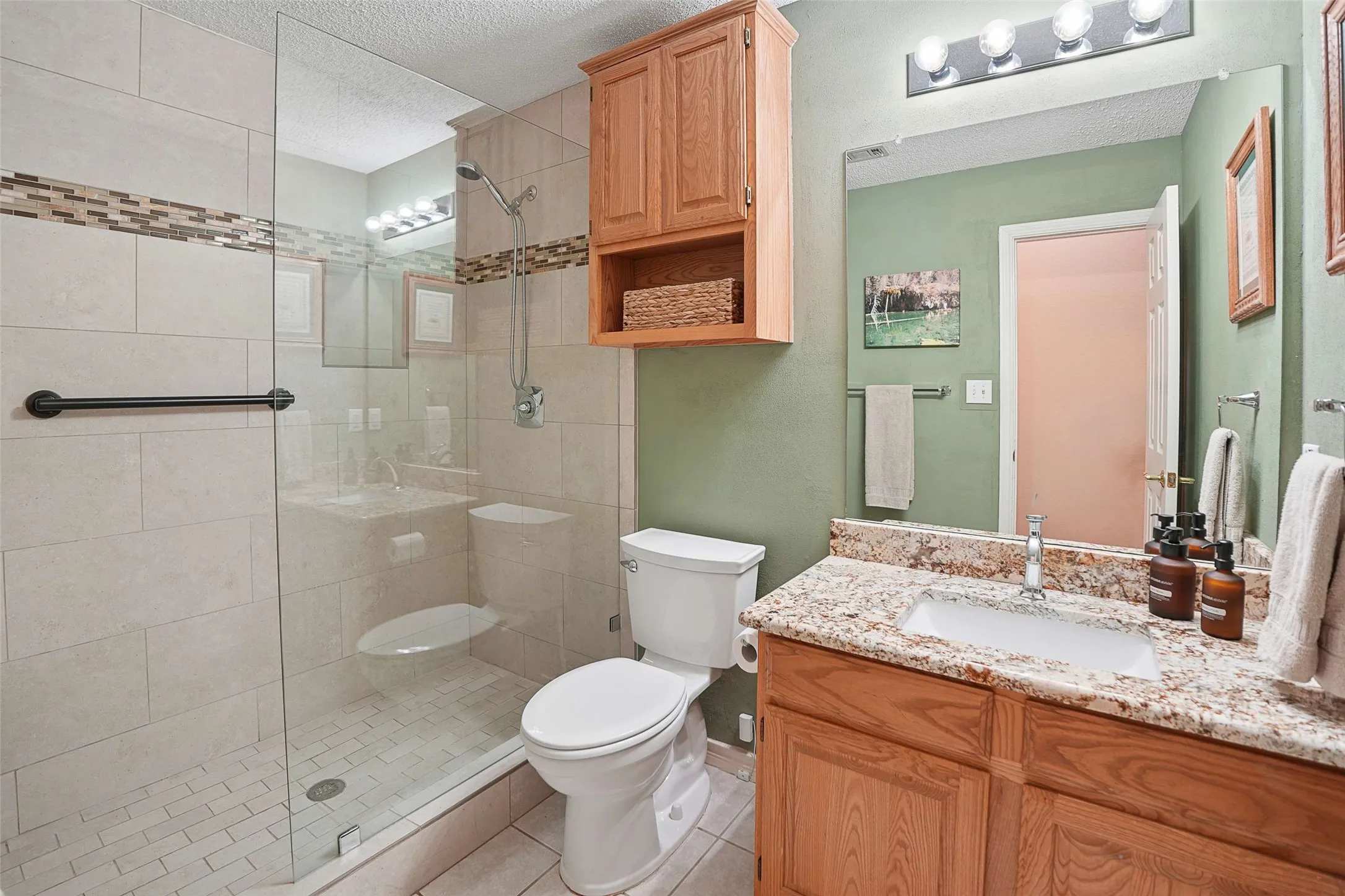Single Family Residence For Sale in Collin County , 11917 Galleon Road, Frisco, Texas 75035, 4 Bedroom, 2 Bathroom, 2 Garage spaces, 2,337 Sqft, built in 1995, mls#21317575, Real Estate Agent in Frisco, Homes For Sale in Collin county, Homes For Sale in Frisco, Realtor in Frisco Texas, Real Estate Brokerage Independent Realty Texas, Luminita Cordes Realtor