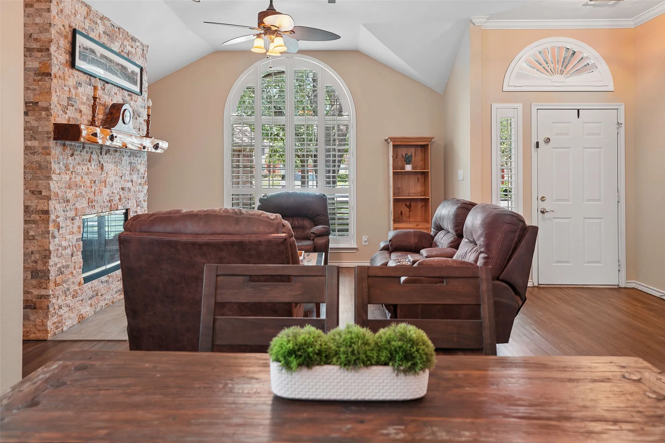 Single Family Residence For Sale in Collin County , 11917 Galleon Road, Frisco, Texas 75035, 4 Bedroom, 2 Bathroom, 2 Garage spaces, 2,337 Sqft, built in 1995, mls#21317575, Real Estate Agent in Frisco, Homes For Sale in Collin county, Homes For Sale in Frisco, Realtor in Frisco Texas, Real Estate Brokerage Independent Realty Texas, Luminita Cordes Realtor