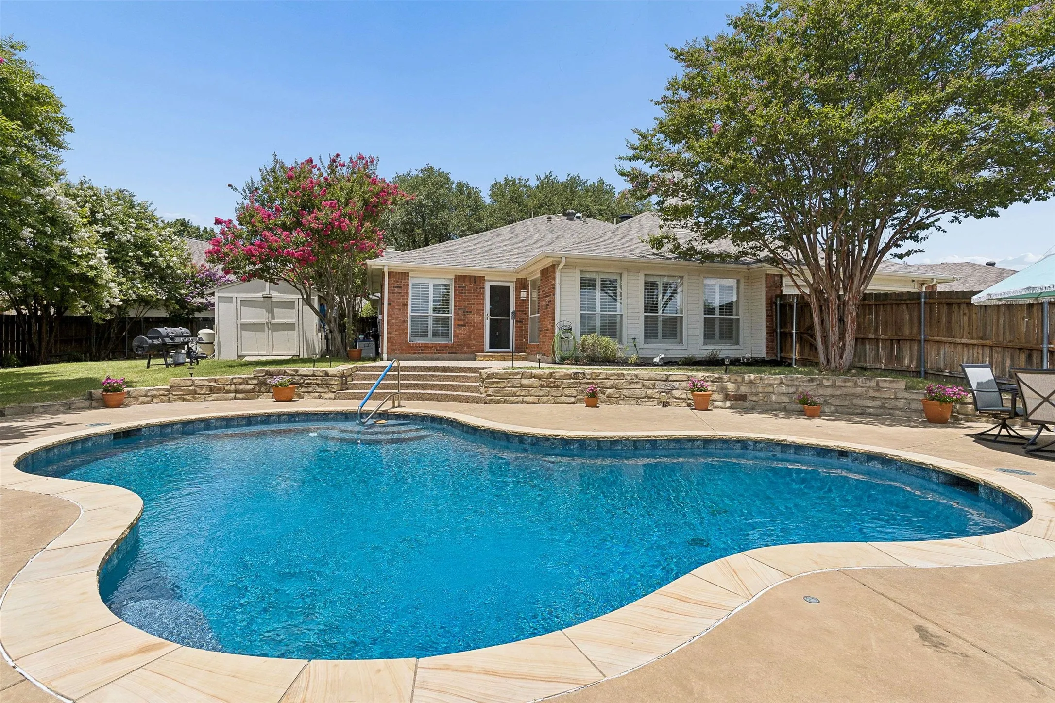 Single Family Residence For Sale in Collin County , 11917 Galleon Road, Frisco, Texas 75035, 4 Bedroom, 2 Bathroom, 2 Garage spaces, 2,337 Sqft, built in 1995, mls#21317575, Real Estate Agent in Frisco, Homes For Sale in Collin county, Homes For Sale in Frisco, Realtor in Frisco Texas, Real Estate Brokerage Independent Realty Texas, Luminita Cordes Realtor