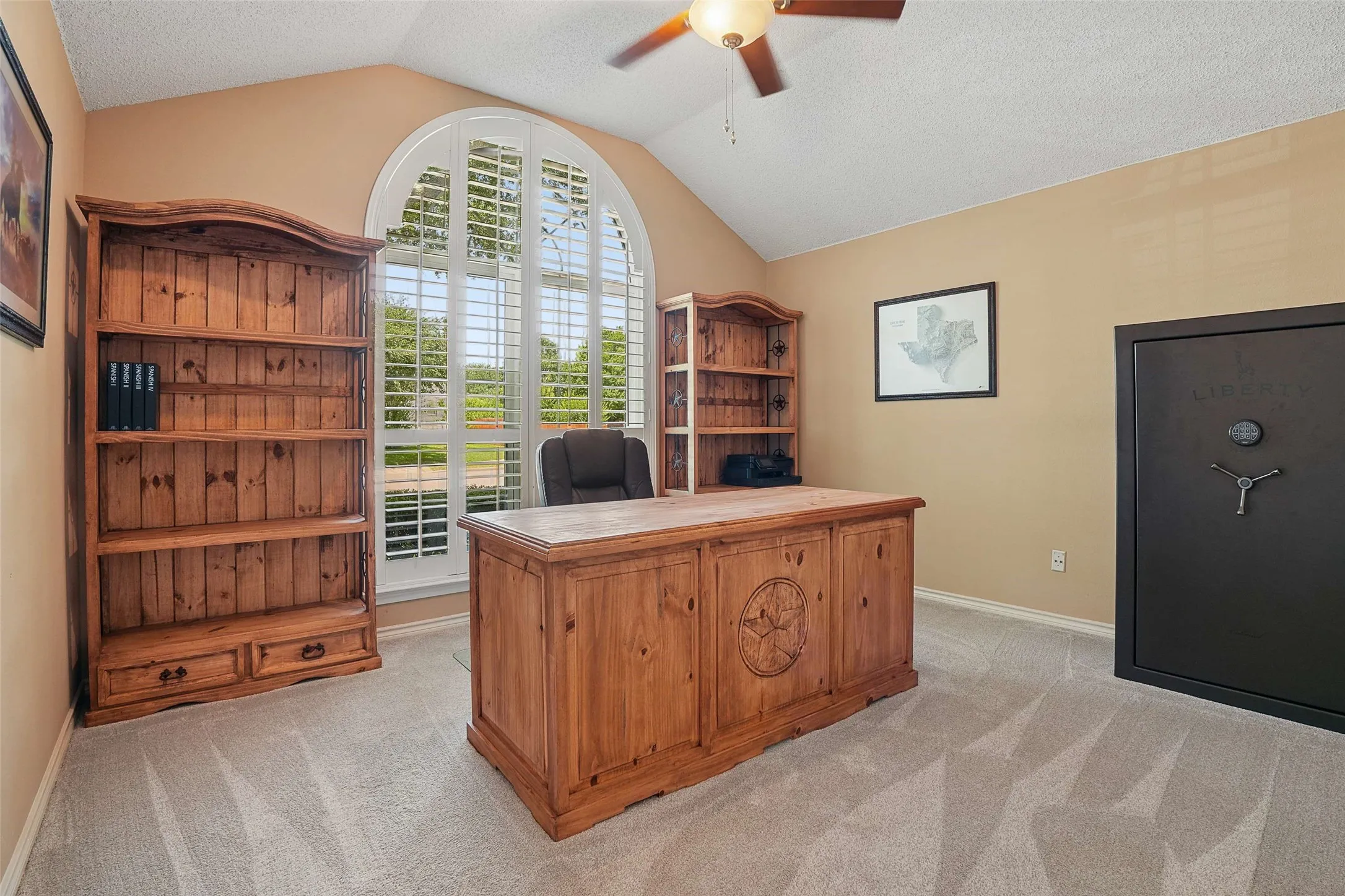 Single Family Residence For Sale in Collin County , 11917 Galleon Road, Frisco, Texas 75035, 4 Bedroom, 2 Bathroom, 2 Garage spaces, 2,337 Sqft, built in 1995, mls#21317575, Real Estate Agent in Frisco, Homes For Sale in Collin county, Homes For Sale in Frisco, Realtor in Frisco Texas, Real Estate Brokerage Independent Realty Texas, Luminita Cordes Realtor