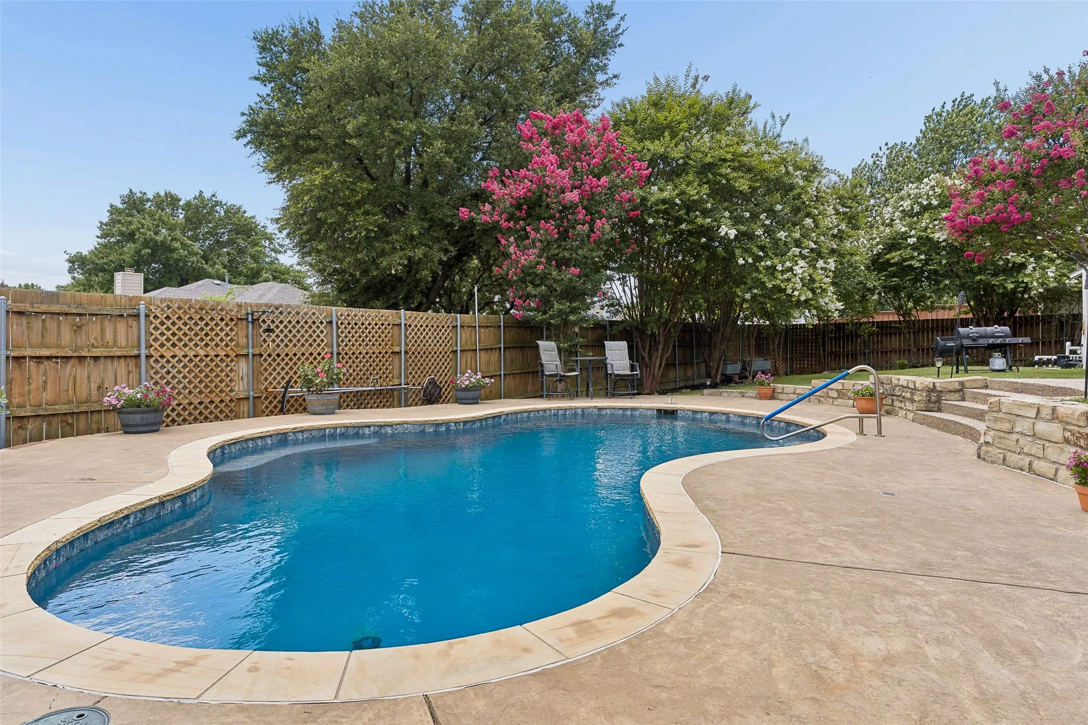 Single Family Residence For Sale in Collin County , 11917 Galleon Road, Frisco, Texas 75035, 4 Bedroom, 2 Bathroom, 2 Garage spaces, 2,337 Sqft, built in 1995, mls#21317575, Real Estate Agent in Frisco, Homes For Sale in Collin county, Homes For Sale in Frisco, Realtor in Frisco Texas, Real Estate Brokerage Independent Realty Texas, Luminita Cordes Realtor