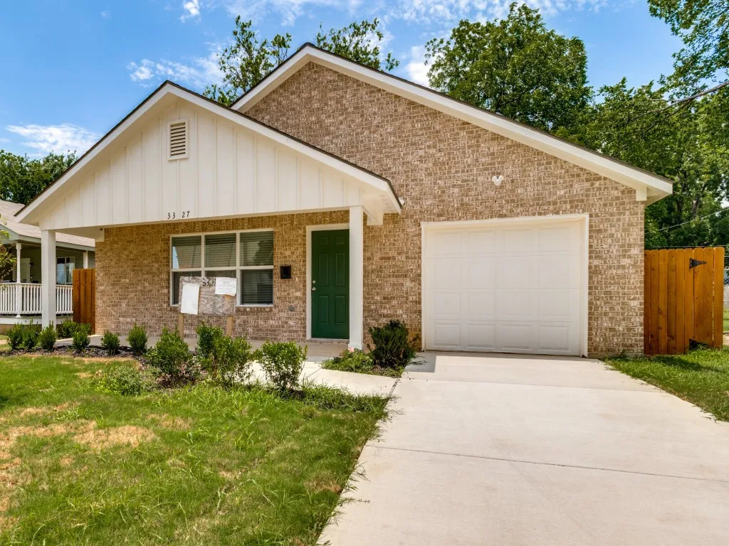 Single Family Residence For Sale in Dallas County , 3327 Garden Lane, Dallas, Texas 75215, 3 Bedroom, 2 Bathroom, 1 Garage spaces, 2,120 Sqft, built in 2026, mls#21317887, Real Estate Agent in Dallas, Homes For Sale in Dallas county, Homes For Sale in Dallas, Realtor in Dallas Texas, Real Estate Brokerage Independent Realty Texas, Luminita Cordes Realtor