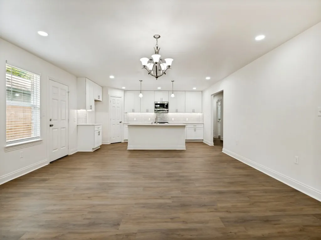 Single Family Residence For Sale in Dallas County , 3327 Garden Lane, Dallas, Texas 75215, 3 Bedroom, 2 Bathroom, 1 Garage spaces, 2,120 Sqft, built in 2026, mls#21317887, Real Estate Agent in Dallas, Homes For Sale in Dallas county, Homes For Sale in Dallas, Realtor in Dallas Texas, Real Estate Brokerage Independent Realty Texas, Luminita Cordes Realtor