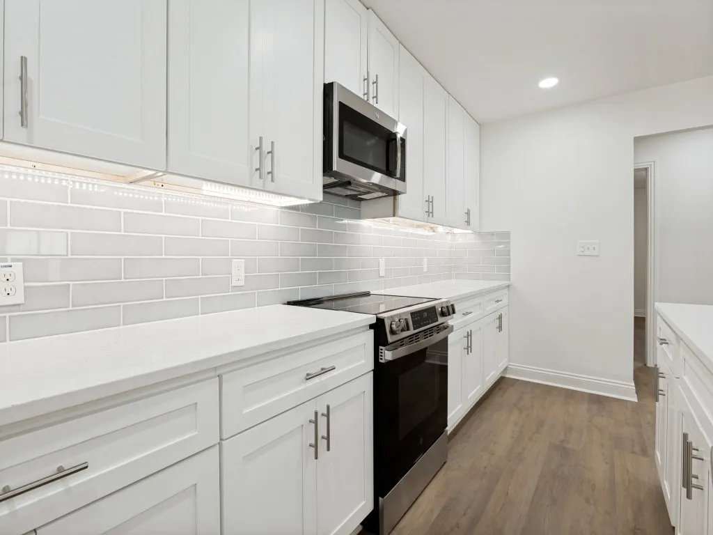 Single Family Residence For Sale in Dallas County , 3327 Garden Lane, Dallas, Texas 75215, 3 Bedroom, 2 Bathroom, 1 Garage spaces, 2,120 Sqft, built in 2026, mls#21317887, Real Estate Agent in Dallas, Homes For Sale in Dallas county, Homes For Sale in Dallas, Realtor in Dallas Texas, Real Estate Brokerage Independent Realty Texas, Luminita Cordes Realtor