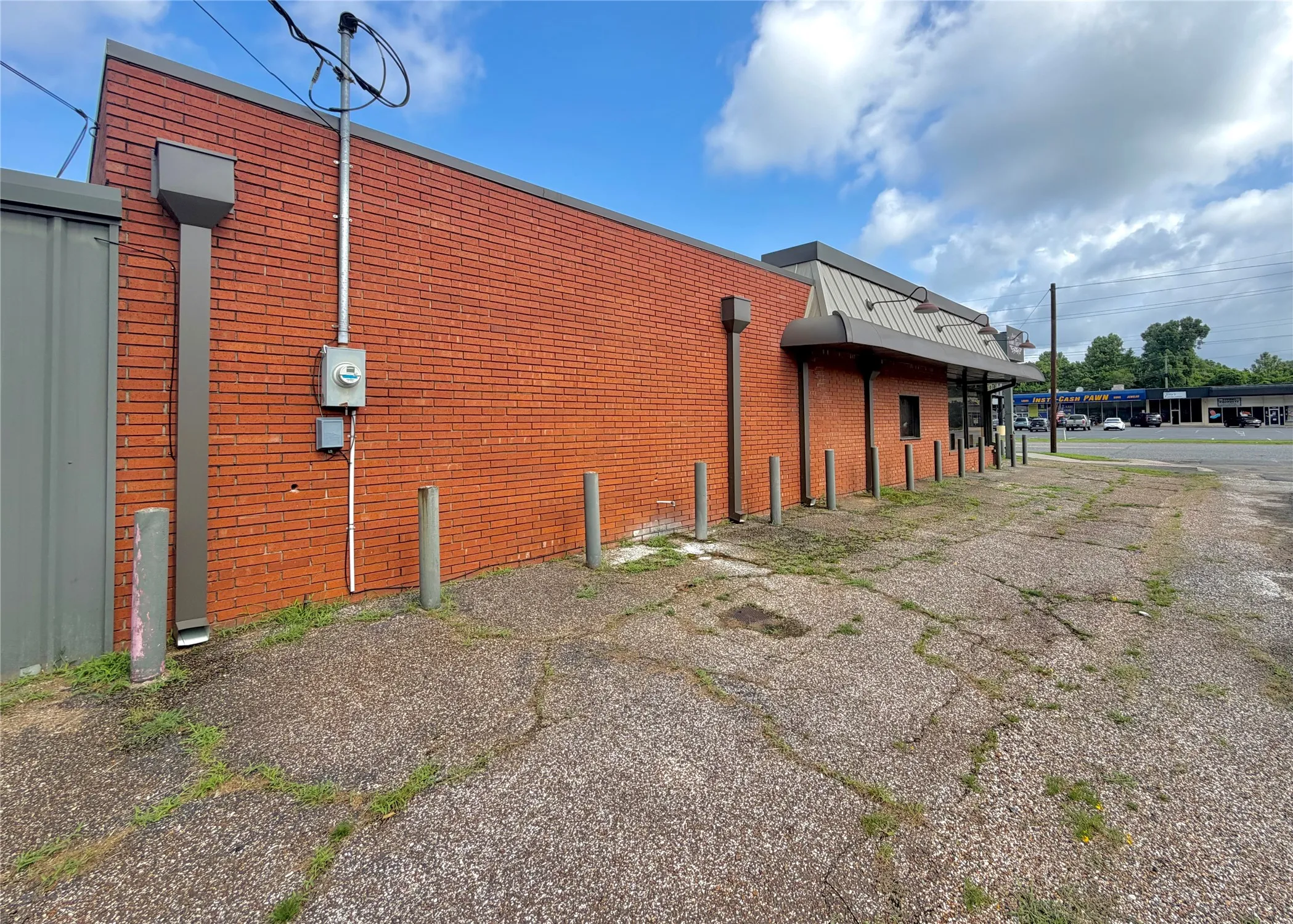 Business For Sale in Harrison County , 1210 E Grande Ave, Marshall, Texas 75672, 0, 0, Garage spaces, 0 Sqft, built in 1971, mls#21317888, Real Estate Agent in Marshall, Homes For Sale in Harrison county, Homes For Sale in Marshall, Realtor in Marshall Texas, Real Estate Brokerage Independent Realty Texas, Luminita Cordes Realtor