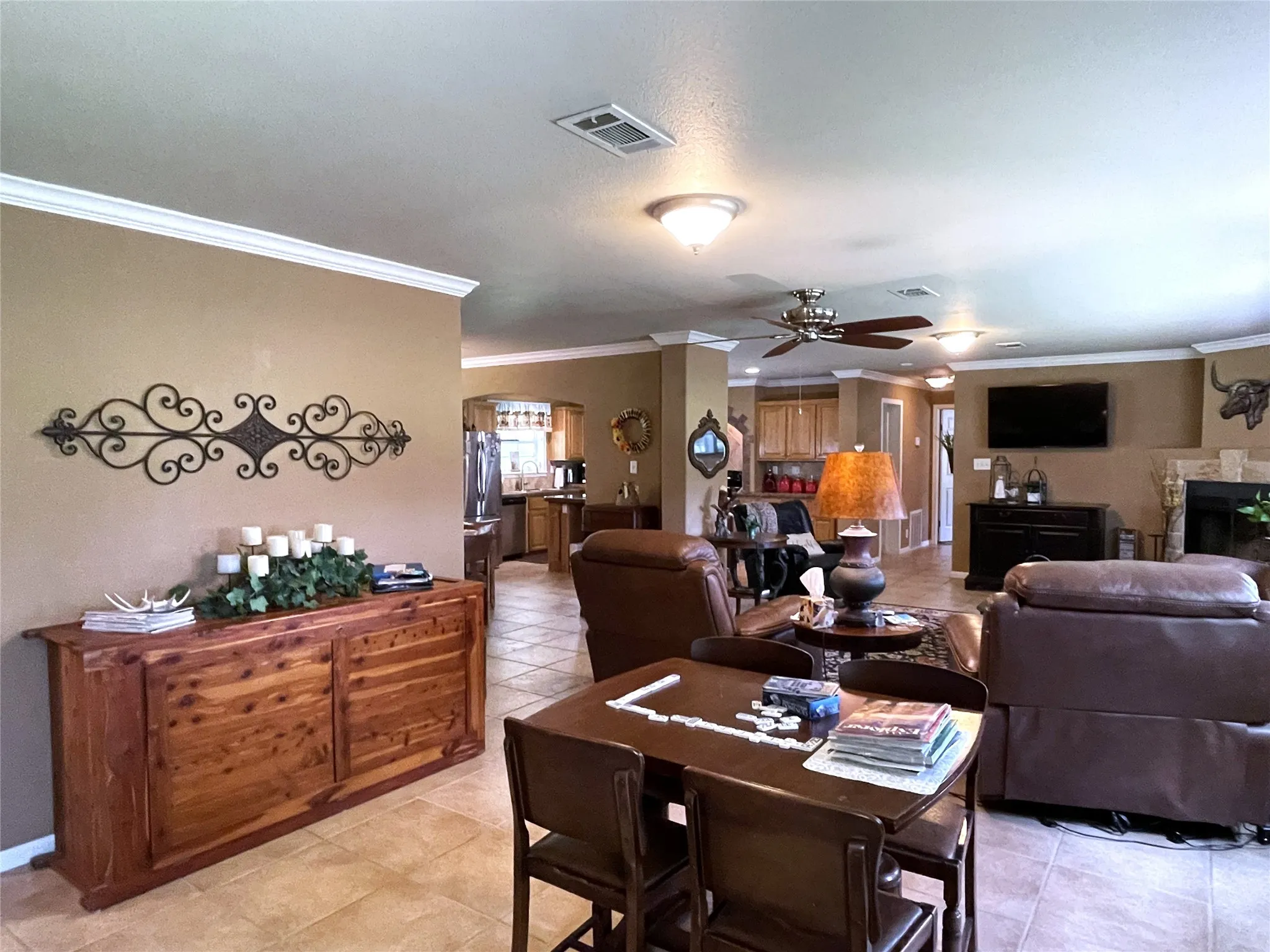 Mobile Home For Sale in Freestone County , 1666 US Highway 84, Oakwood, Texas 75855, 4 Bedroom, 2 Bathroom, Garage spaces, 2,560 Sqft, built in 2009, mls#21313249, Real Estate Agent in Oakwood, Homes For Sale in Freestone county, Homes For Sale in Oakwood, Realtor in Oakwood Texas, Real Estate Brokerage Independent Realty Texas, Luminita Cordes Realtor