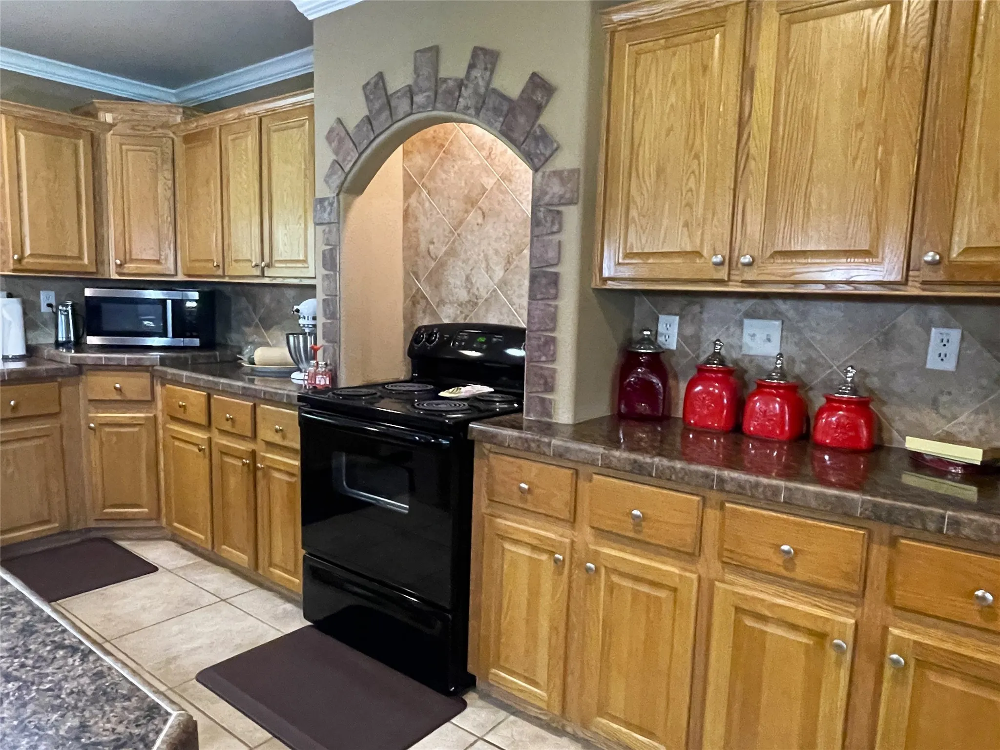 Mobile Home For Sale in Freestone County , 1666 US Highway 84, Oakwood, Texas 75855, 4 Bedroom, 2 Bathroom, Garage spaces, 2,560 Sqft, built in 2009, mls#21313249, Real Estate Agent in Oakwood, Homes For Sale in Freestone county, Homes For Sale in Oakwood, Realtor in Oakwood Texas, Real Estate Brokerage Independent Realty Texas, Luminita Cordes Realtor