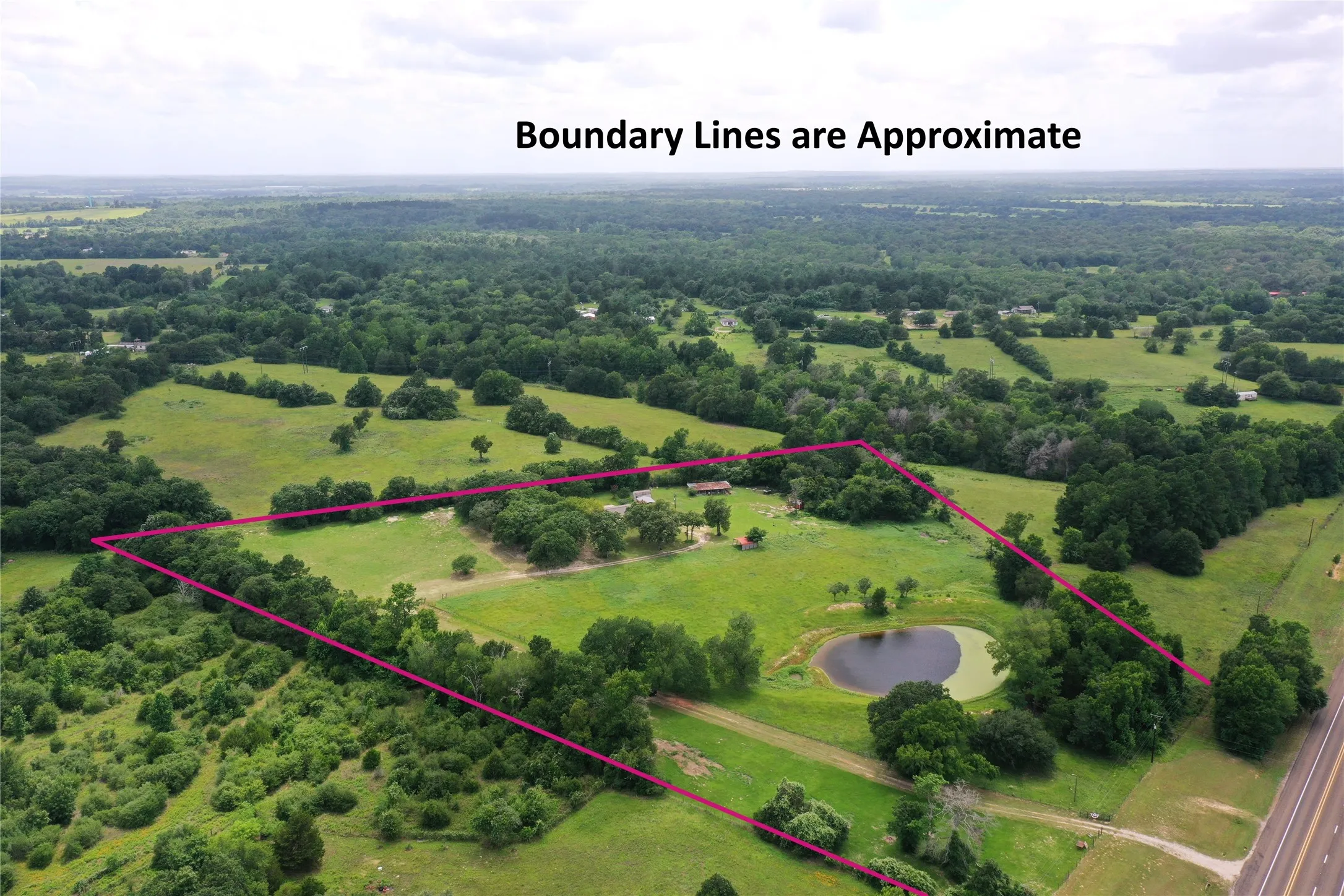 Mobile Home For Sale in Freestone County , 1666 US Highway 84, Oakwood, Texas 75855, 4 Bedroom, 2 Bathroom, Garage spaces, 2,560 Sqft, built in 2009, mls#21313249, Real Estate Agent in Oakwood, Homes For Sale in Freestone county, Homes For Sale in Oakwood, Realtor in Oakwood Texas, Real Estate Brokerage Independent Realty Texas, Luminita Cordes Realtor