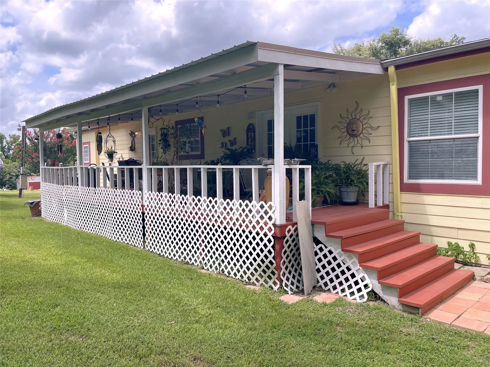 Mobile Home For Sale in Freestone County , 1666 US Highway 84, Oakwood, Texas 75855, 4 Bedroom, 2 Bathroom, Garage spaces, 2,560 Sqft, built in 2009, mls#21313249, Real Estate Agent in Oakwood, Homes For Sale in Freestone county, Homes For Sale in Oakwood, Realtor in Oakwood Texas, Real Estate Brokerage Independent Realty Texas, Luminita Cordes Realtor