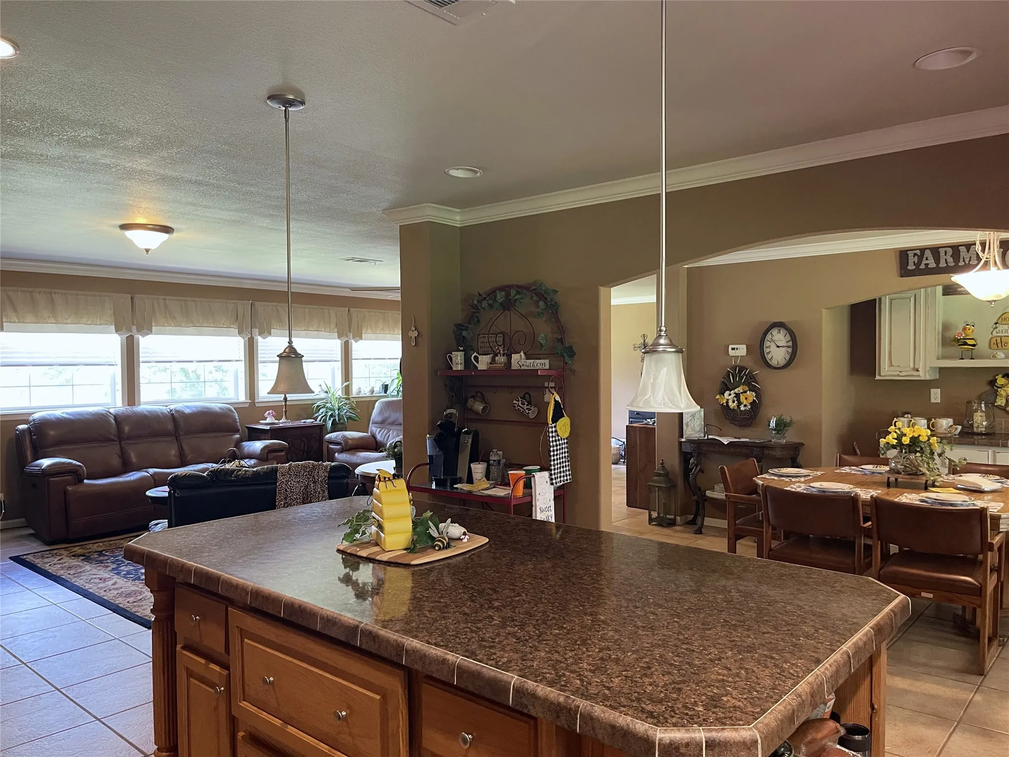 Mobile Home For Sale in Freestone County , 1666 US Highway 84, Oakwood, Texas 75855, 4 Bedroom, 2 Bathroom, Garage spaces, 2,560 Sqft, built in 2009, mls#21313249, Real Estate Agent in Oakwood, Homes For Sale in Freestone county, Homes For Sale in Oakwood, Realtor in Oakwood Texas, Real Estate Brokerage Independent Realty Texas, Luminita Cordes Realtor