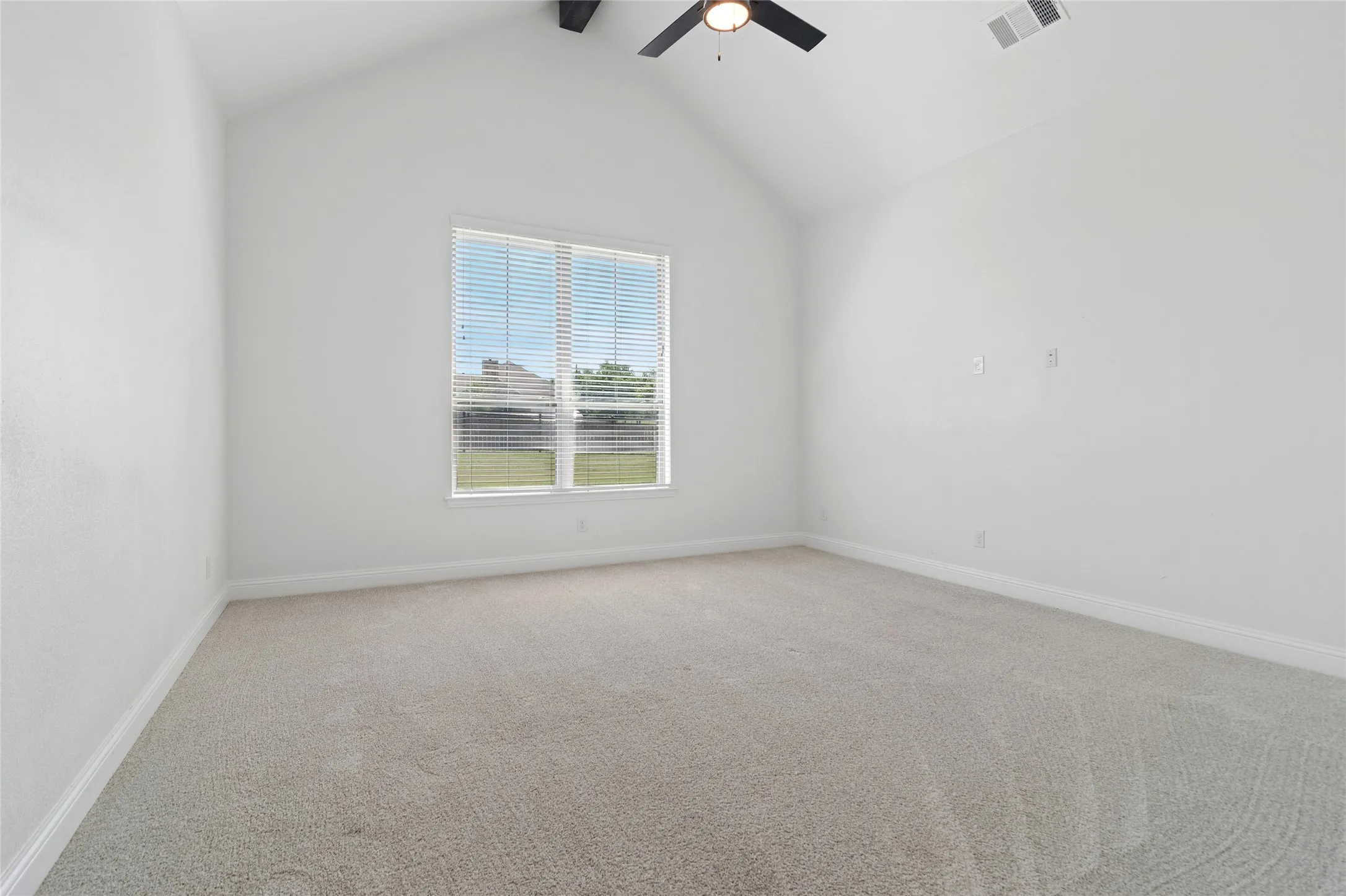 Single Family Residence For Sale in Parker County , 587 Old Agnes Road, Weatherford, Texas 76088, 4 Bedroom, 3 Bathroom, 3 Garage spaces, 2,687 Sqft, built in 2022, mls#21248443, Real Estate Agent in Weatherford, Homes For Sale in Parker county, Homes For Sale in Weatherford, Realtor in Weatherford Texas, Real Estate Brokerage Independent Realty Texas, Luminita Cordes Realtor