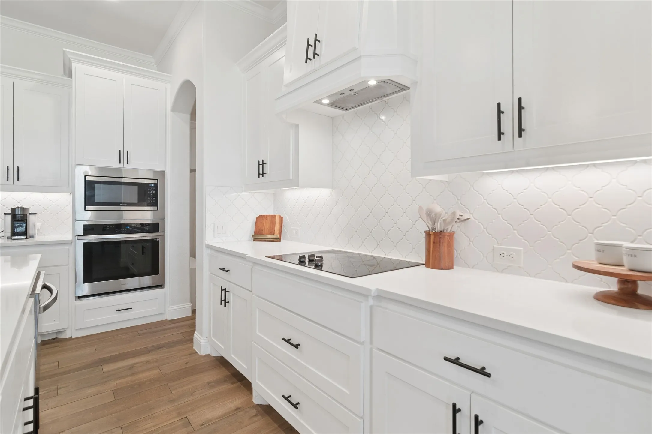 Single Family Residence For Sale in Parker County , 587 Old Agnes Road, Weatherford, Texas 76088, 4 Bedroom, 3 Bathroom, 3 Garage spaces, 2,687 Sqft, built in 2022, mls#21248443, Real Estate Agent in Weatherford, Homes For Sale in Parker county, Homes For Sale in Weatherford, Realtor in Weatherford Texas, Real Estate Brokerage Independent Realty Texas, Luminita Cordes Realtor