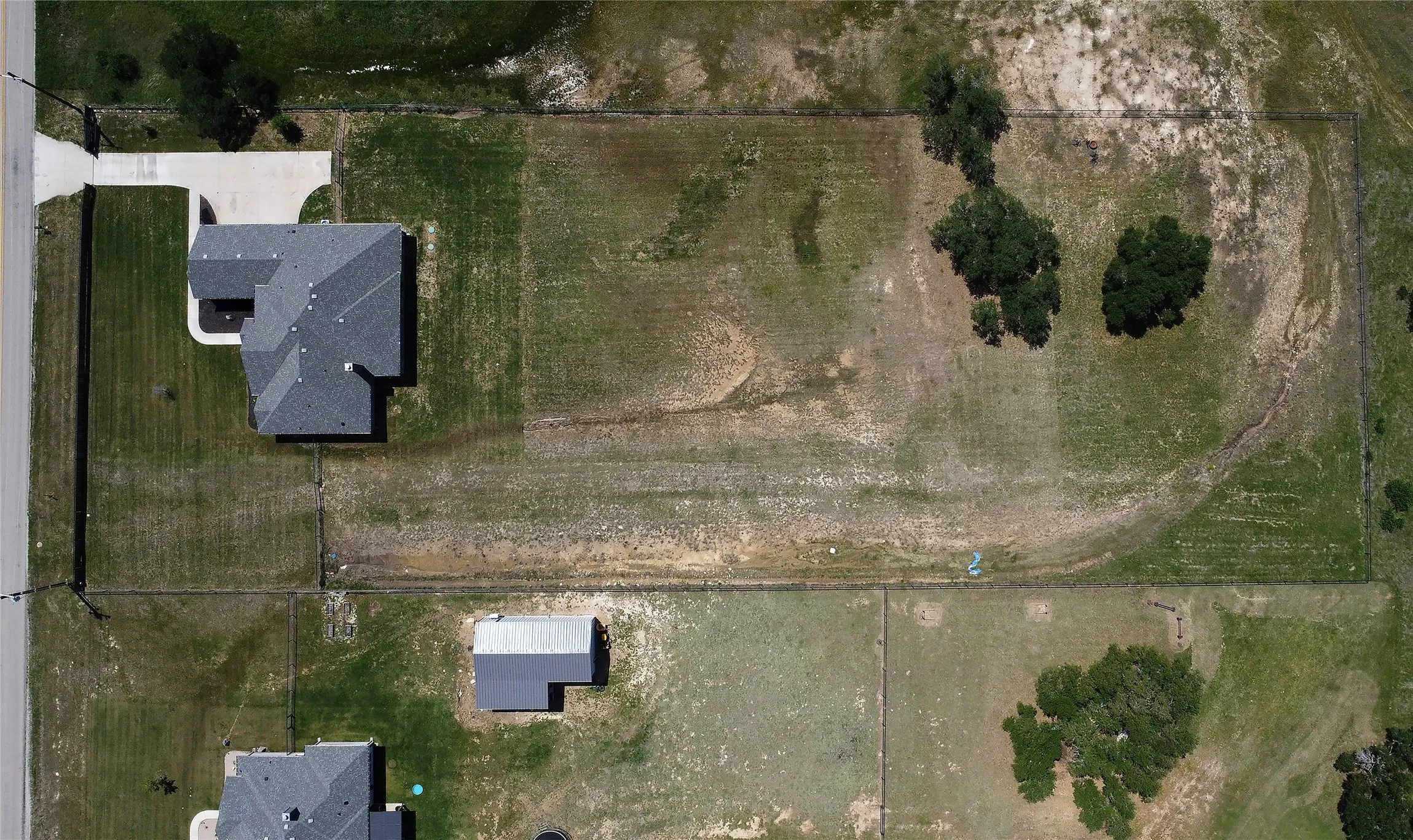 Single Family Residence For Sale in Parker County , 587 Old Agnes Road, Weatherford, Texas 76088, 4 Bedroom, 3 Bathroom, 3 Garage spaces, 2,687 Sqft, built in 2022, mls#21248443, Real Estate Agent in Weatherford, Homes For Sale in Parker county, Homes For Sale in Weatherford, Realtor in Weatherford Texas, Real Estate Brokerage Independent Realty Texas, Luminita Cordes Realtor