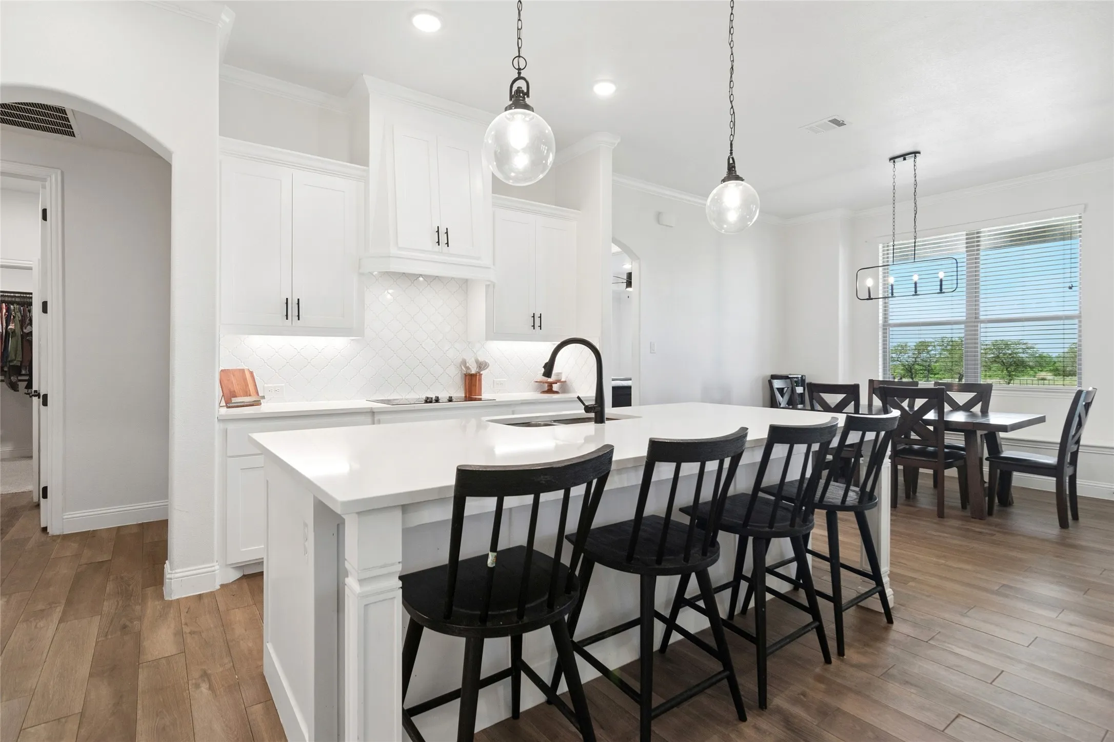 Single Family Residence For Sale in Parker County , 587 Old Agnes Road, Weatherford, Texas 76088, 4 Bedroom, 3 Bathroom, 3 Garage spaces, 2,687 Sqft, built in 2022, mls#21248443, Real Estate Agent in Weatherford, Homes For Sale in Parker county, Homes For Sale in Weatherford, Realtor in Weatherford Texas, Real Estate Brokerage Independent Realty Texas, Luminita Cordes Realtor