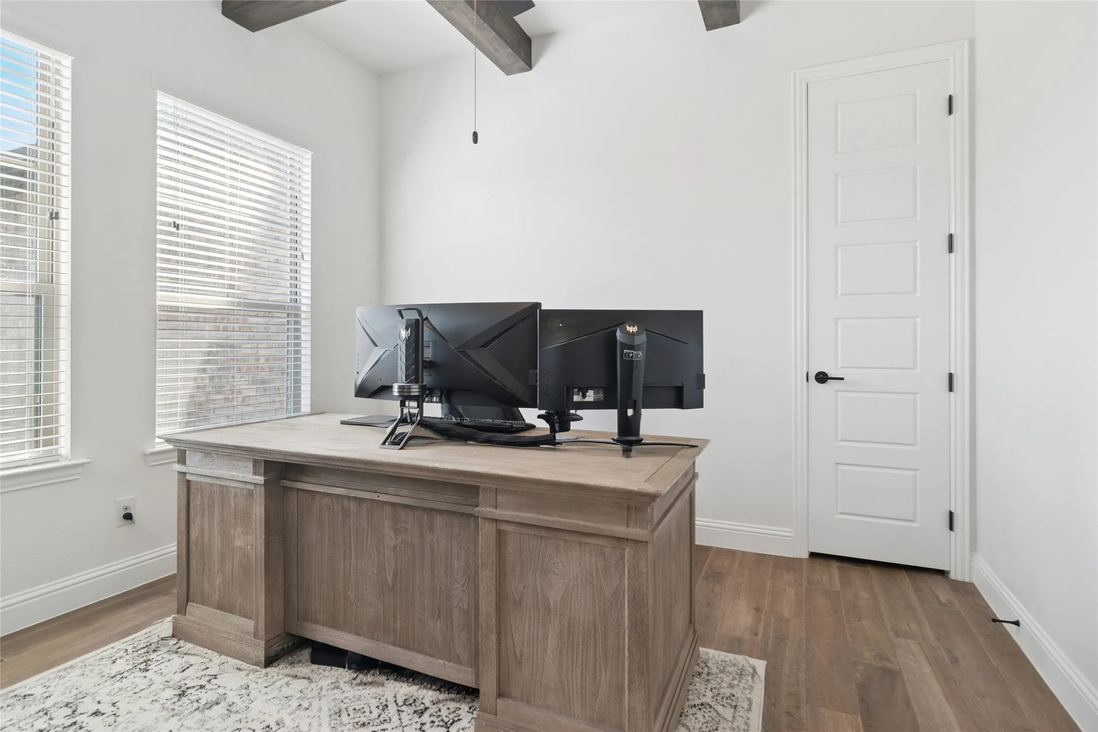 Single Family Residence For Sale in Parker County , 587 Old Agnes Road, Weatherford, Texas 76088, 4 Bedroom, 3 Bathroom, 3 Garage spaces, 2,687 Sqft, built in 2022, mls#21248443, Real Estate Agent in Weatherford, Homes For Sale in Parker county, Homes For Sale in Weatherford, Realtor in Weatherford Texas, Real Estate Brokerage Independent Realty Texas, Luminita Cordes Realtor