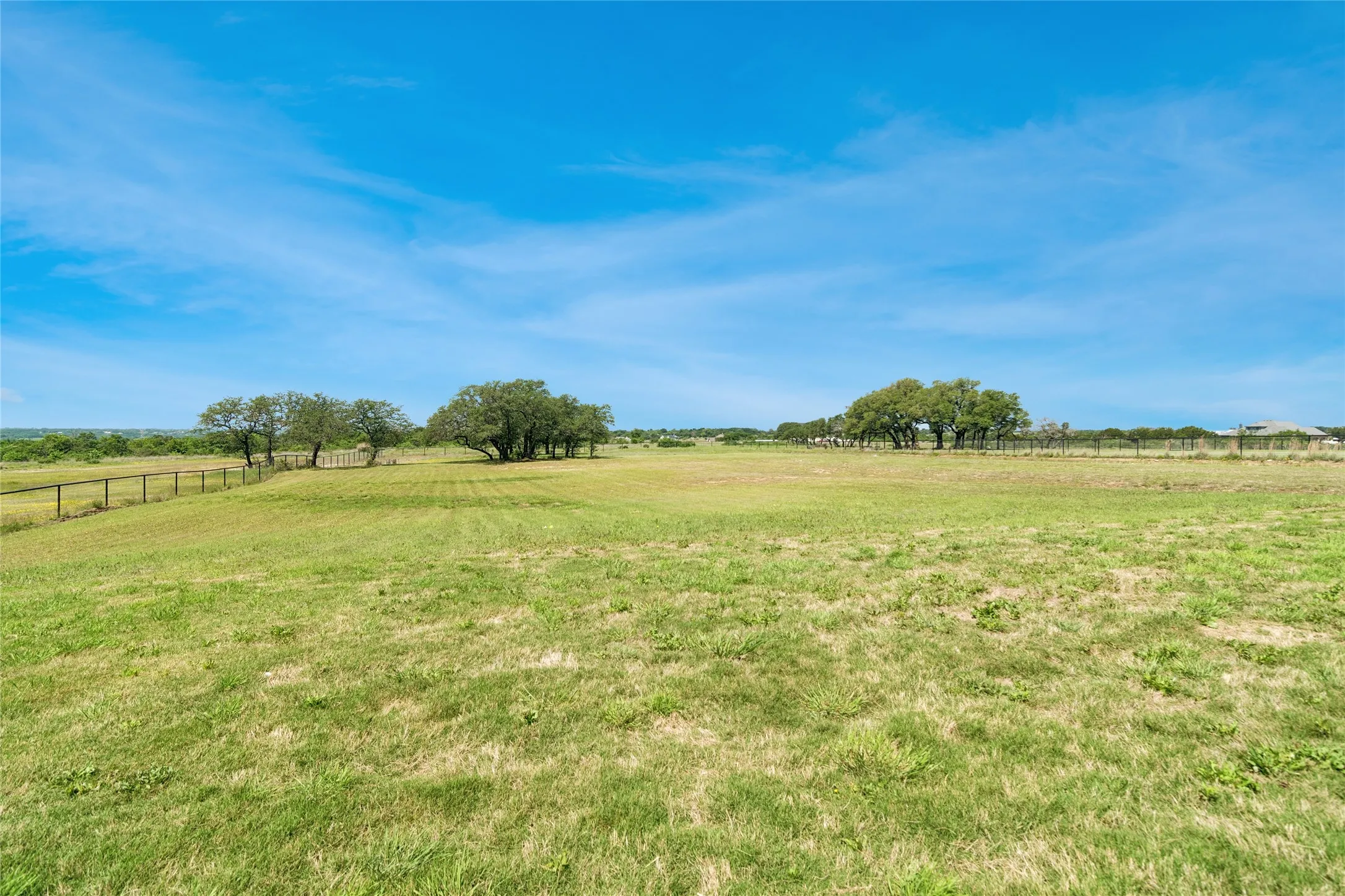Single Family Residence For Sale in Parker County , 587 Old Agnes Road, Weatherford, Texas 76088, 4 Bedroom, 3 Bathroom, 3 Garage spaces, 2,687 Sqft, built in 2022, mls#21248443, Real Estate Agent in Weatherford, Homes For Sale in Parker county, Homes For Sale in Weatherford, Realtor in Weatherford Texas, Real Estate Brokerage Independent Realty Texas, Luminita Cordes Realtor