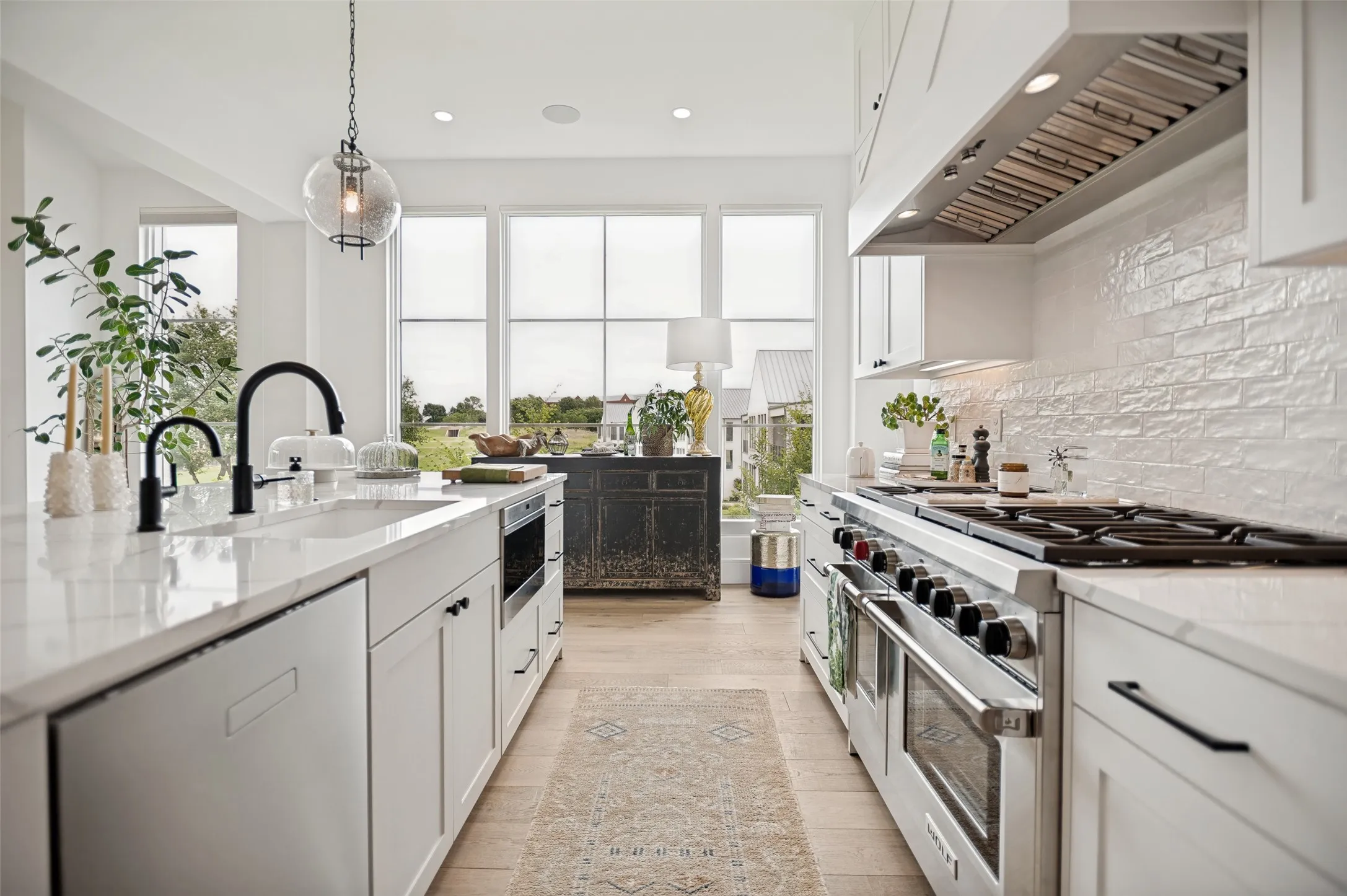 Condominium For Sale in Dallas County , 320 N O Connor Ridge Boulevard 21, Irving, Texas 75038, 3 Bedroom, 3 Bathroom, 3 Garage spaces, 2,758 Sqft, built in 2024, mls#21316594, Real Estate Agent in Irving, Homes For Sale in Dallas county, Homes For Sale in Irving, Realtor in Irving Texas, Real Estate Brokerage Independent Realty Texas, Luminita Cordes Realtor