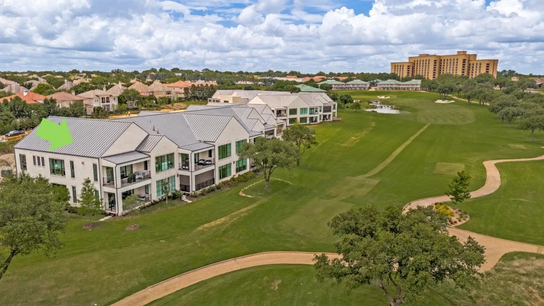 Panoramic view of the fairway from #21