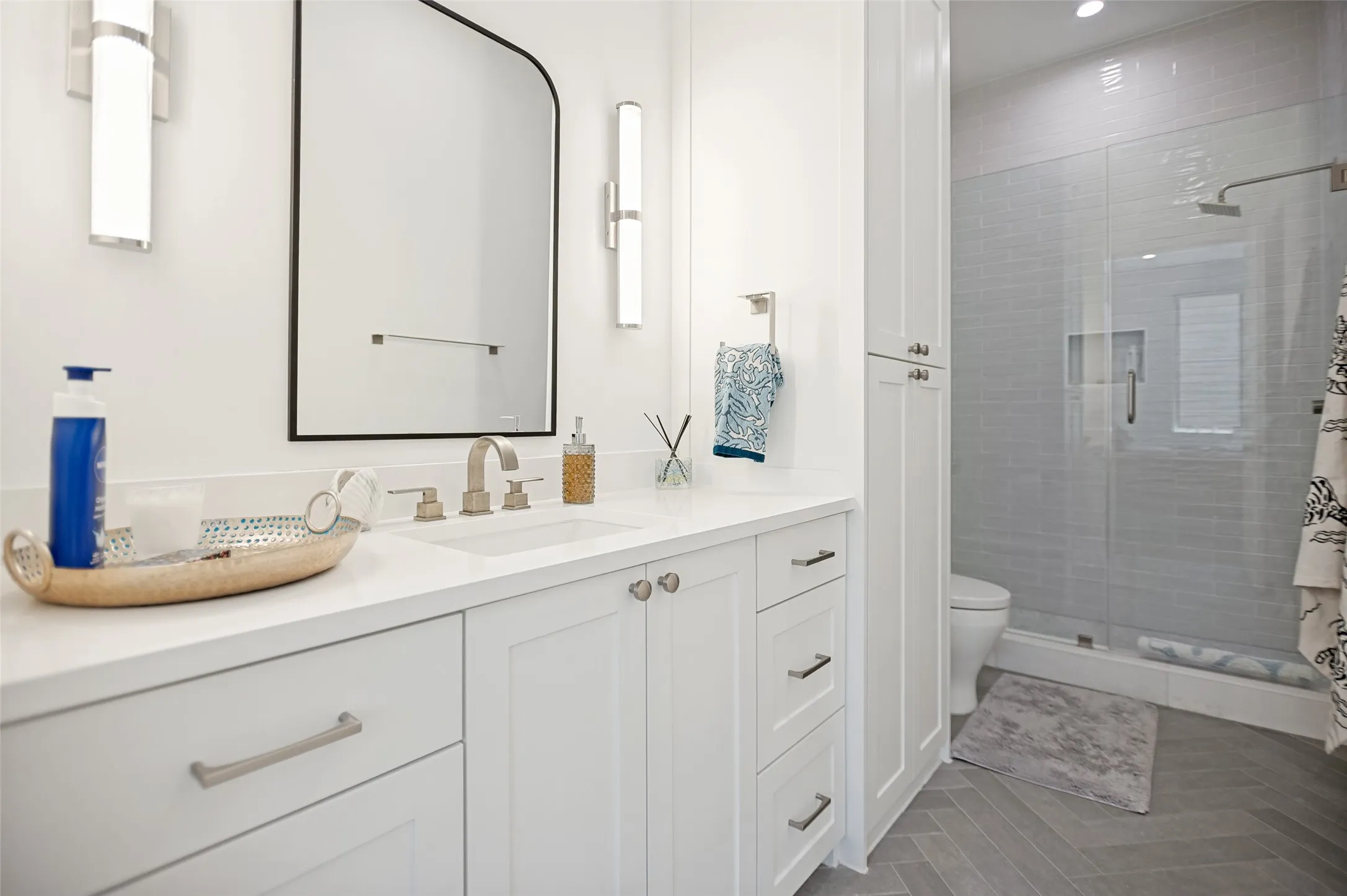 Ensuite bath