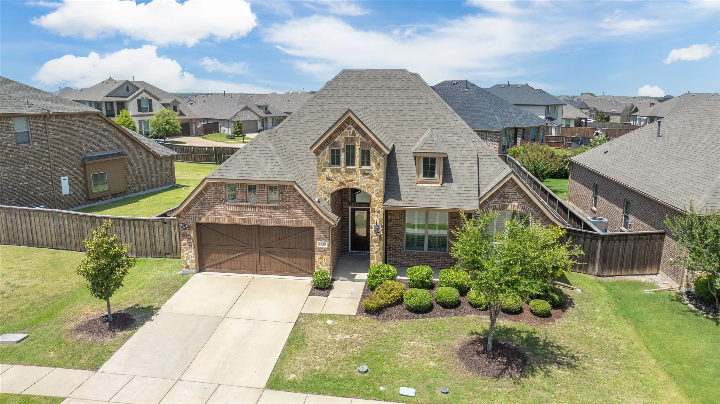 Single Family Residence For Sale in Rockwall County , 1733 Amalfi Drive, Mclendon Chisholm, Texas 75032, 4 Bedroom, 2 Bathroom, 2 Garage spaces, 2,066 Sqft, built in 2018, mls#21317728, Real Estate Agent in Mclendon Chisholm, Homes For Sale in Rockwall county, Homes For Sale in Mclendon Chisholm, Realtor in Mclendon Chisholm Texas, Real Estate Brokerage Independent Realty Texas, Luminita Cordes Realtor
