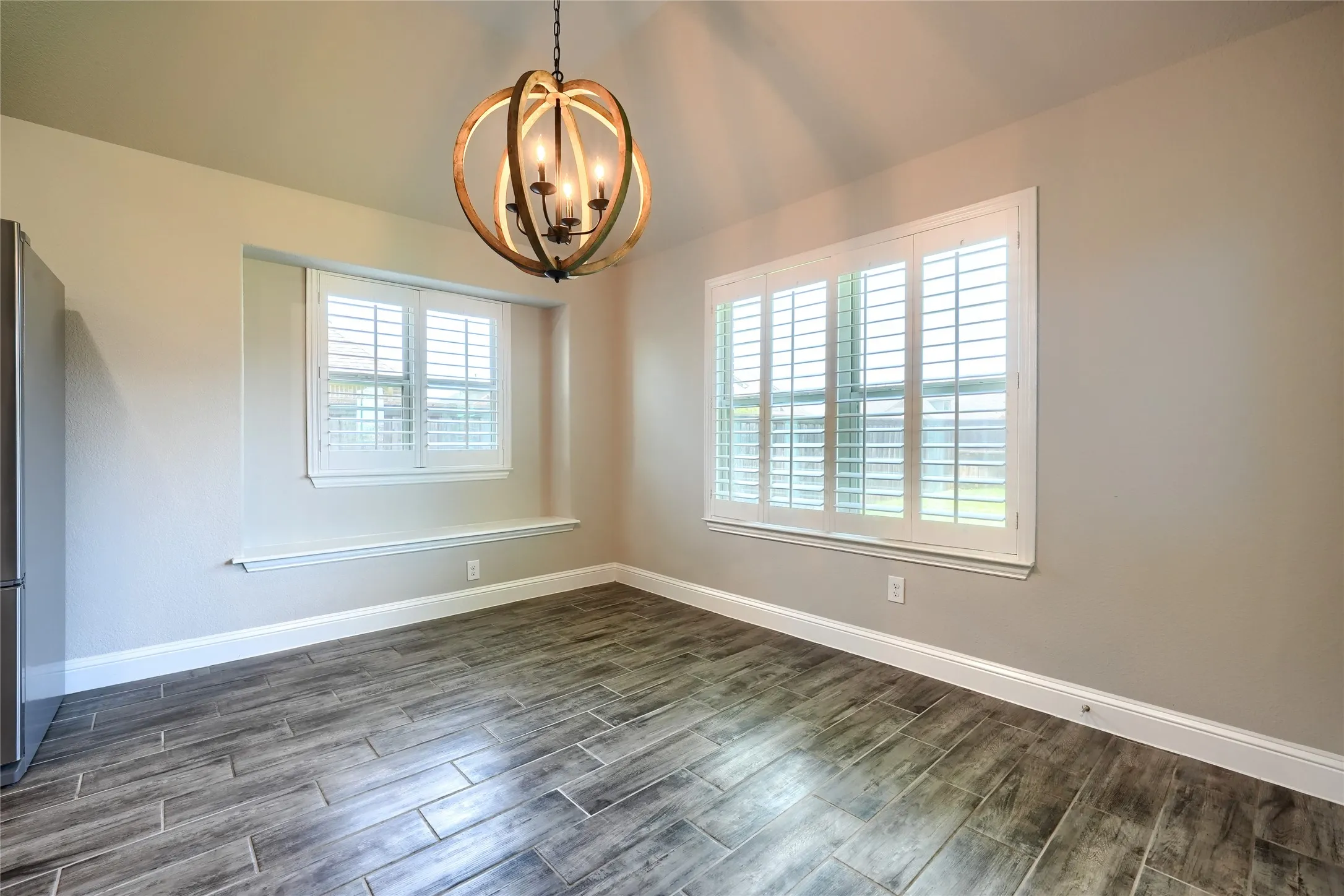 Single Family Residence For Sale in Rockwall County , 1733 Amalfi Drive, Mclendon Chisholm, Texas 75032, 4 Bedroom, 2 Bathroom, 2 Garage spaces, 2,066 Sqft, built in 2018, mls#21317728, Real Estate Agent in Mclendon Chisholm, Homes For Sale in Rockwall county, Homes For Sale in Mclendon Chisholm, Realtor in Mclendon Chisholm Texas, Real Estate Brokerage Independent Realty Texas, Luminita Cordes Realtor