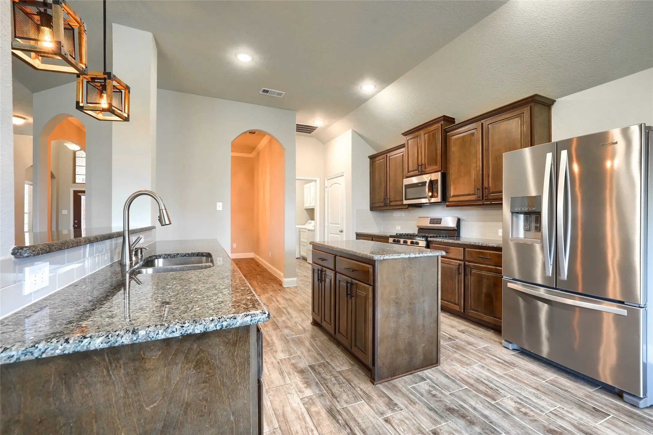Single Family Residence For Sale in Rockwall County , 1733 Amalfi Drive, Mclendon Chisholm, Texas 75032, 4 Bedroom, 2 Bathroom, 2 Garage spaces, 2,066 Sqft, built in 2018, mls#21317728, Real Estate Agent in Mclendon Chisholm, Homes For Sale in Rockwall county, Homes For Sale in Mclendon Chisholm, Realtor in Mclendon Chisholm Texas, Real Estate Brokerage Independent Realty Texas, Luminita Cordes Realtor