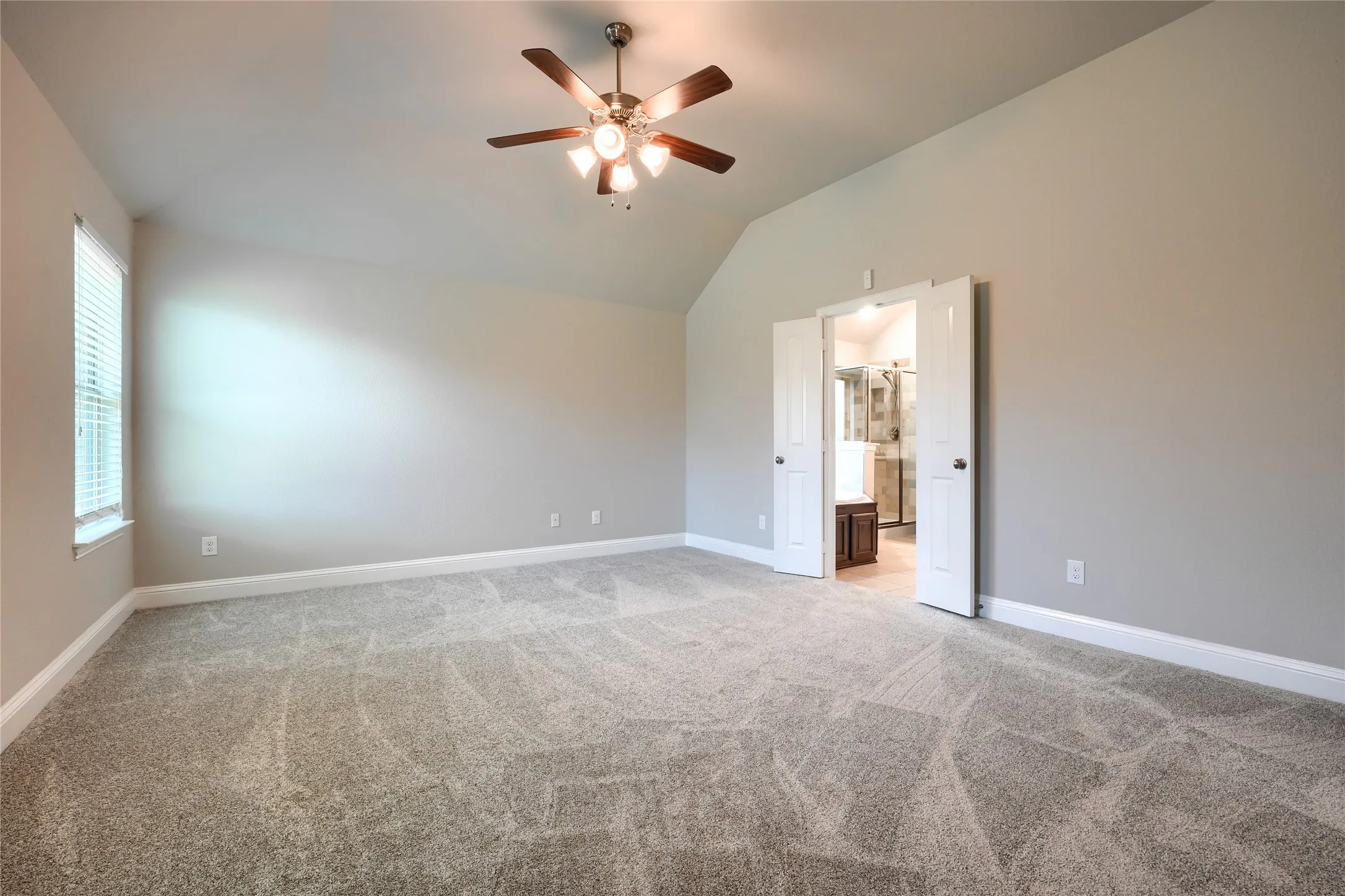 Single Family Residence For Sale in Rockwall County , 1733 Amalfi Drive, Mclendon Chisholm, Texas 75032, 4 Bedroom, 2 Bathroom, 2 Garage spaces, 2,066 Sqft, built in 2018, mls#21317728, Real Estate Agent in Mclendon Chisholm, Homes For Sale in Rockwall county, Homes For Sale in Mclendon Chisholm, Realtor in Mclendon Chisholm Texas, Real Estate Brokerage Independent Realty Texas, Luminita Cordes Realtor