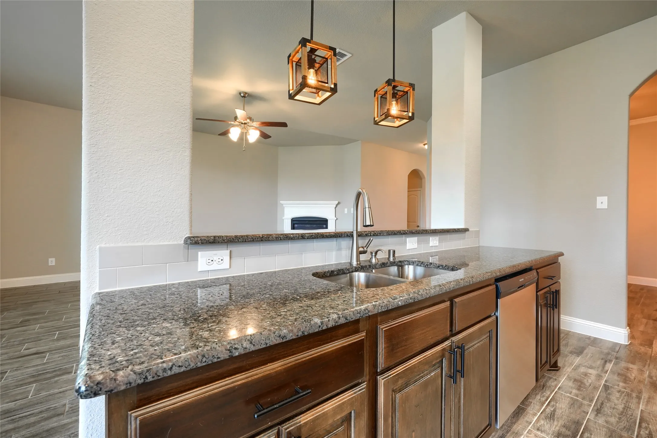 Single Family Residence For Sale in Rockwall County , 1733 Amalfi Drive, Mclendon Chisholm, Texas 75032, 4 Bedroom, 2 Bathroom, 2 Garage spaces, 2,066 Sqft, built in 2018, mls#21317728, Real Estate Agent in Mclendon Chisholm, Homes For Sale in Rockwall county, Homes For Sale in Mclendon Chisholm, Realtor in Mclendon Chisholm Texas, Real Estate Brokerage Independent Realty Texas, Luminita Cordes Realtor