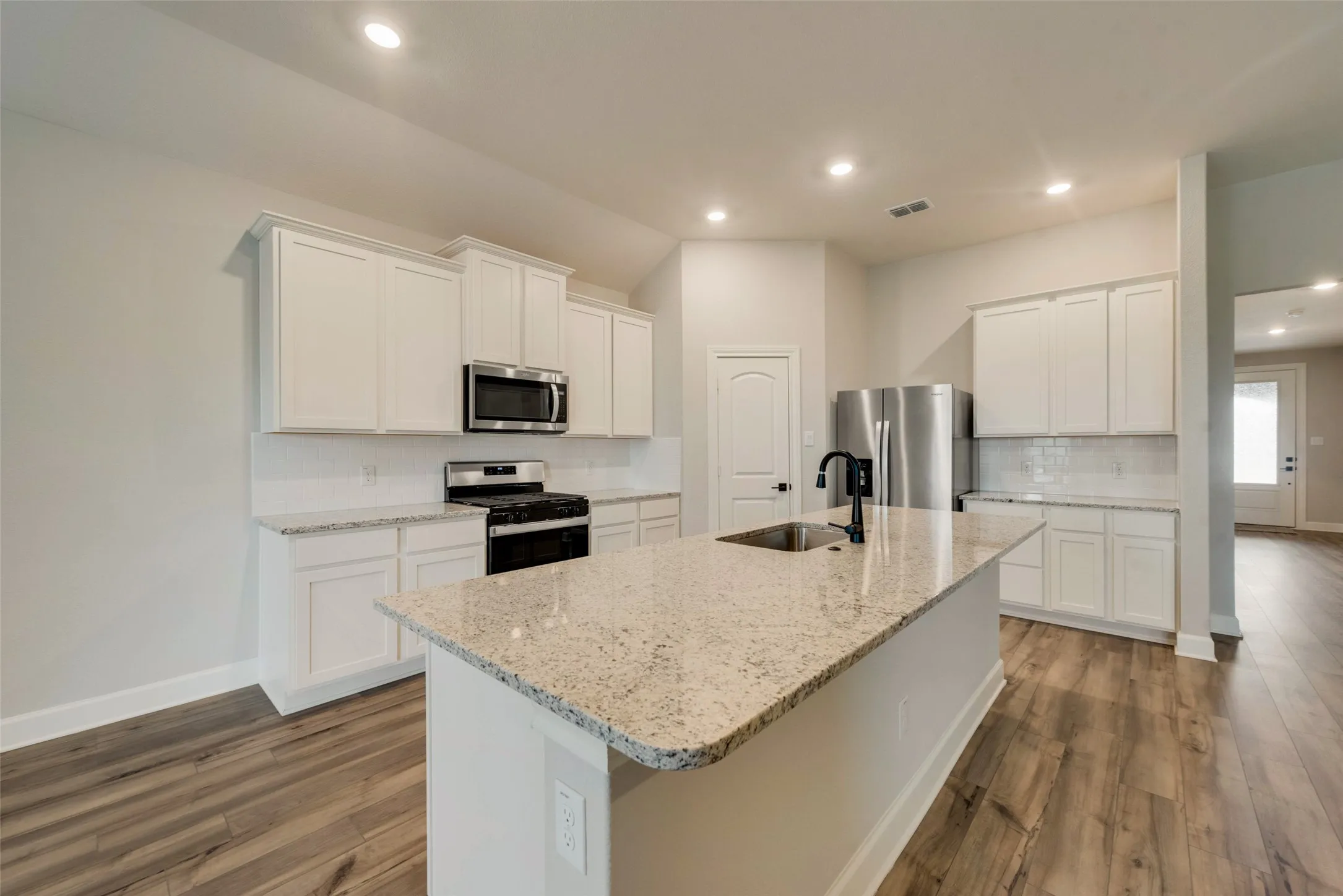 Single Family Residence For Rent in Collin County , 800 Jackel Drive, Anna, Texas 75409, 4 Bedroom, 2 Bathroom, 2 Garage spaces, 2,025 Sqft, built in 2023, mls#21317865, Real Estate Agent in Anna, Homes For Rent in Collin county, Homes For Rent in Anna, Realtor in Anna Texas, Real Estate Brokerage Independent Realty Texas, Luminita Cordes Realtor