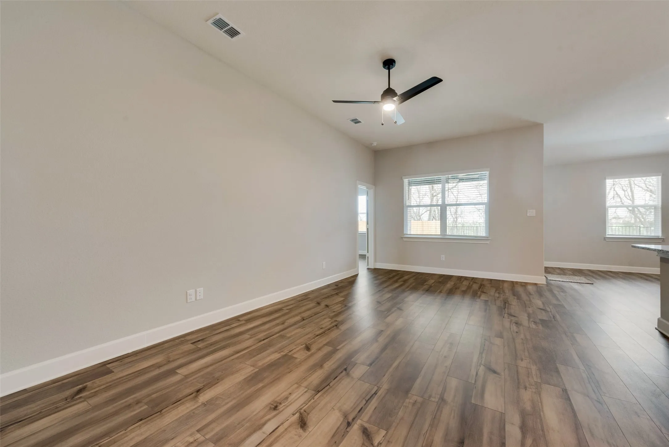 Single Family Residence For Rent in Collin County , 800 Jackel Drive, Anna, Texas 75409, 4 Bedroom, 2 Bathroom, 2 Garage spaces, 2,025 Sqft, built in 2023, mls#21317865, Real Estate Agent in Anna, Homes For Rent in Collin county, Homes For Rent in Anna, Realtor in Anna Texas, Real Estate Brokerage Independent Realty Texas, Luminita Cordes Realtor