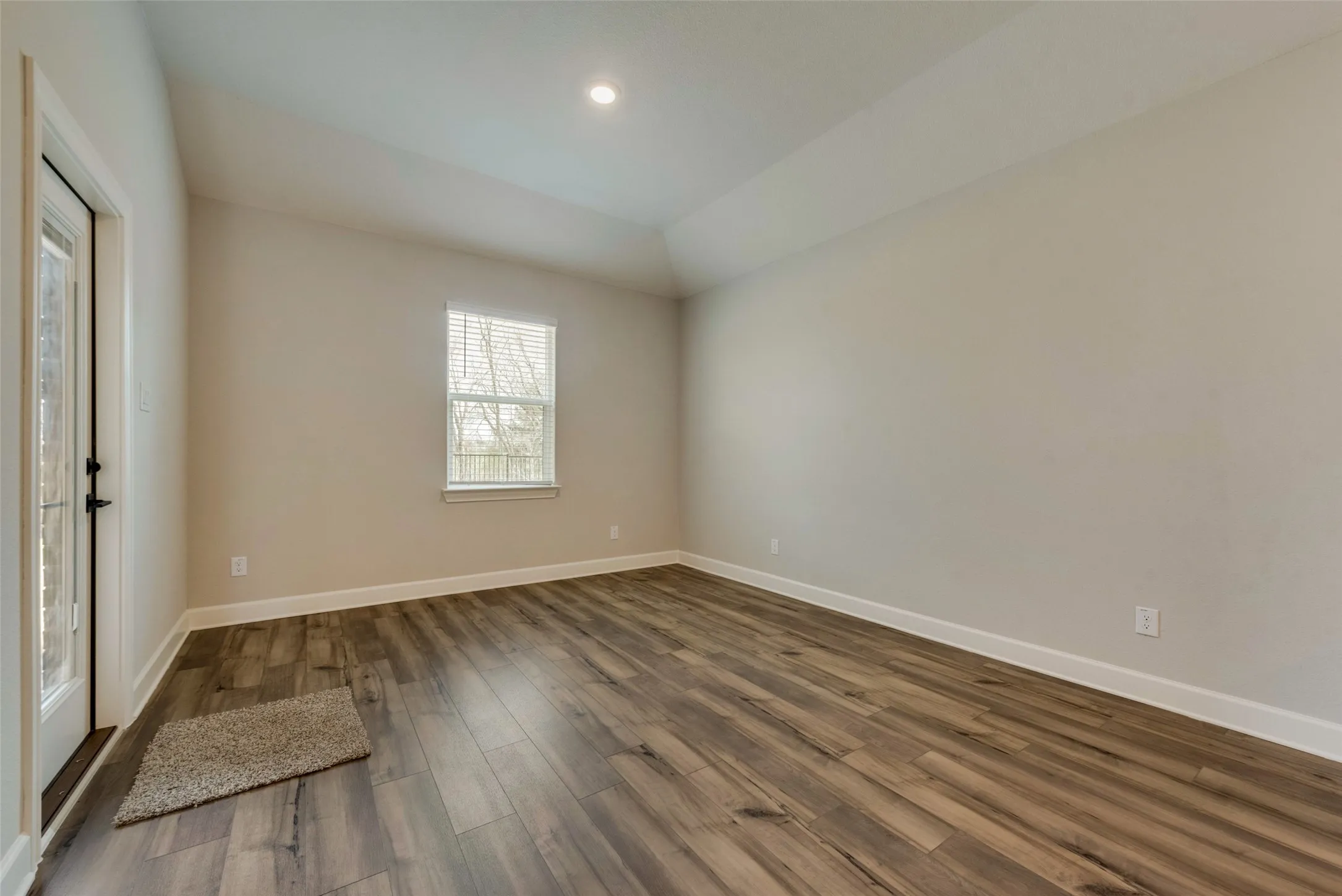Single Family Residence For Rent in Collin County , 800 Jackel Drive, Anna, Texas 75409, 4 Bedroom, 2 Bathroom, 2 Garage spaces, 2,025 Sqft, built in 2023, mls#21317865, Real Estate Agent in Anna, Homes For Rent in Collin county, Homes For Rent in Anna, Realtor in Anna Texas, Real Estate Brokerage Independent Realty Texas, Luminita Cordes Realtor