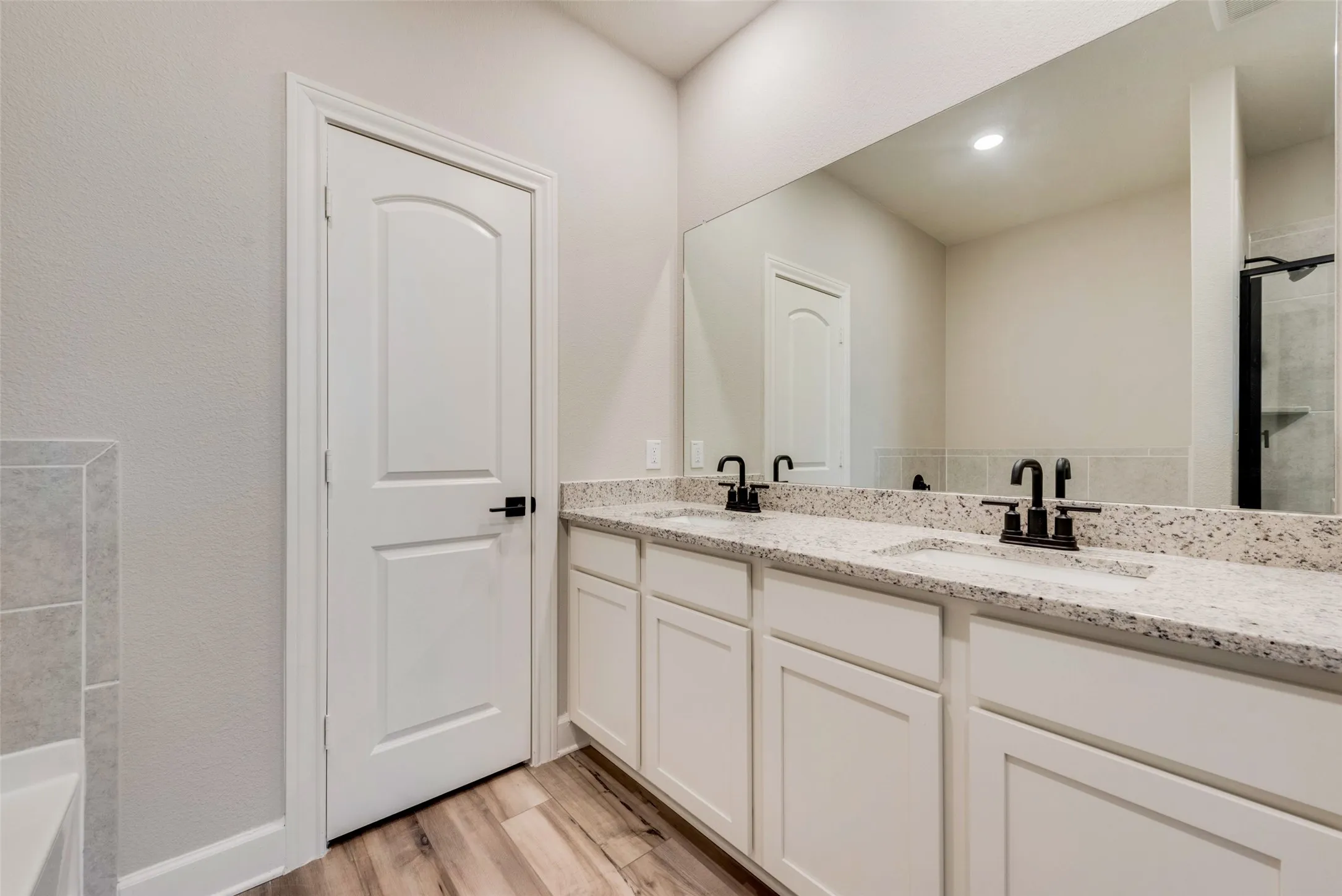 Single Family Residence For Rent in Collin County , 800 Jackel Drive, Anna, Texas 75409, 4 Bedroom, 2 Bathroom, 2 Garage spaces, 2,025 Sqft, built in 2023, mls#21317865, Real Estate Agent in Anna, Homes For Rent in Collin county, Homes For Rent in Anna, Realtor in Anna Texas, Real Estate Brokerage Independent Realty Texas, Luminita Cordes Realtor