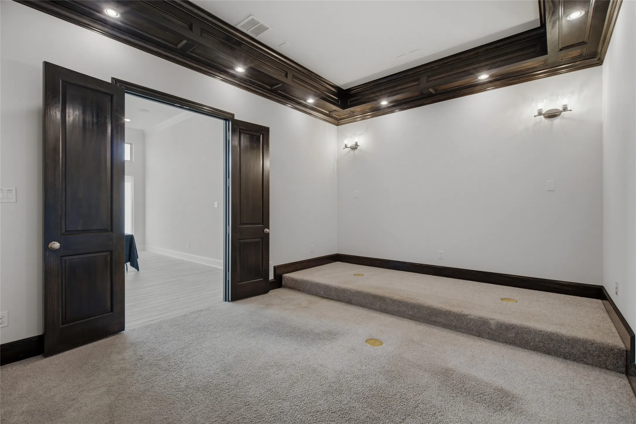 Media Suite Wonderful Space For Watching Your Favorite Movies, Sporting Events or Gaming!