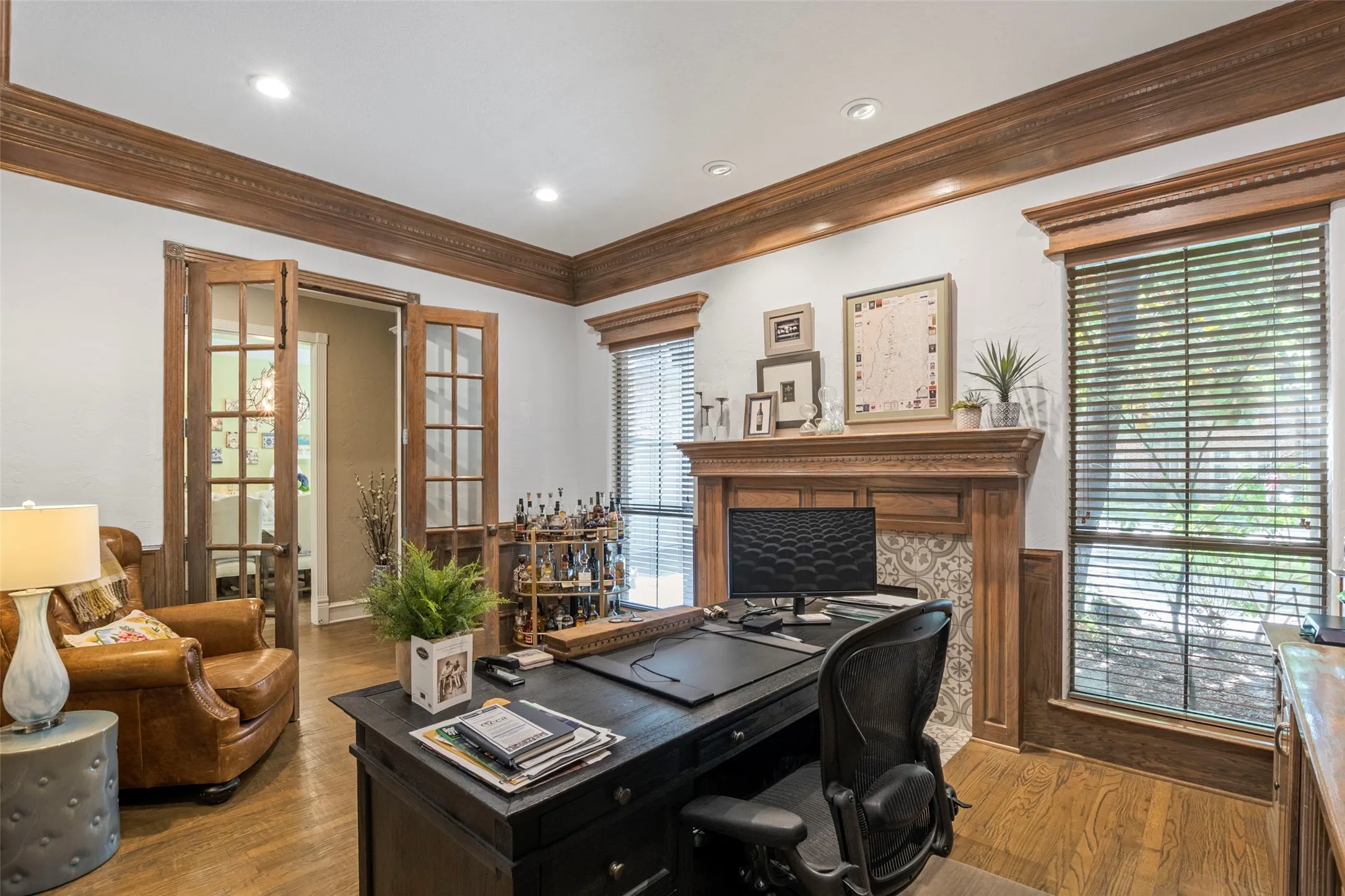 Single Family Residence For Sale in Dallas County , 726 Armstrong Boulevard, Coppell, Texas 75019, 4 Bedroom, 4 Bathroom, 3 Garage spaces, 4,117 Sqft, built in 1998, mls#21315487, Real Estate Agent in Coppell, Homes For Sale in Dallas county, Homes For Sale in Coppell, Realtor in Coppell Texas, Real Estate Brokerage Independent Realty Texas, Luminita Cordes Realtor