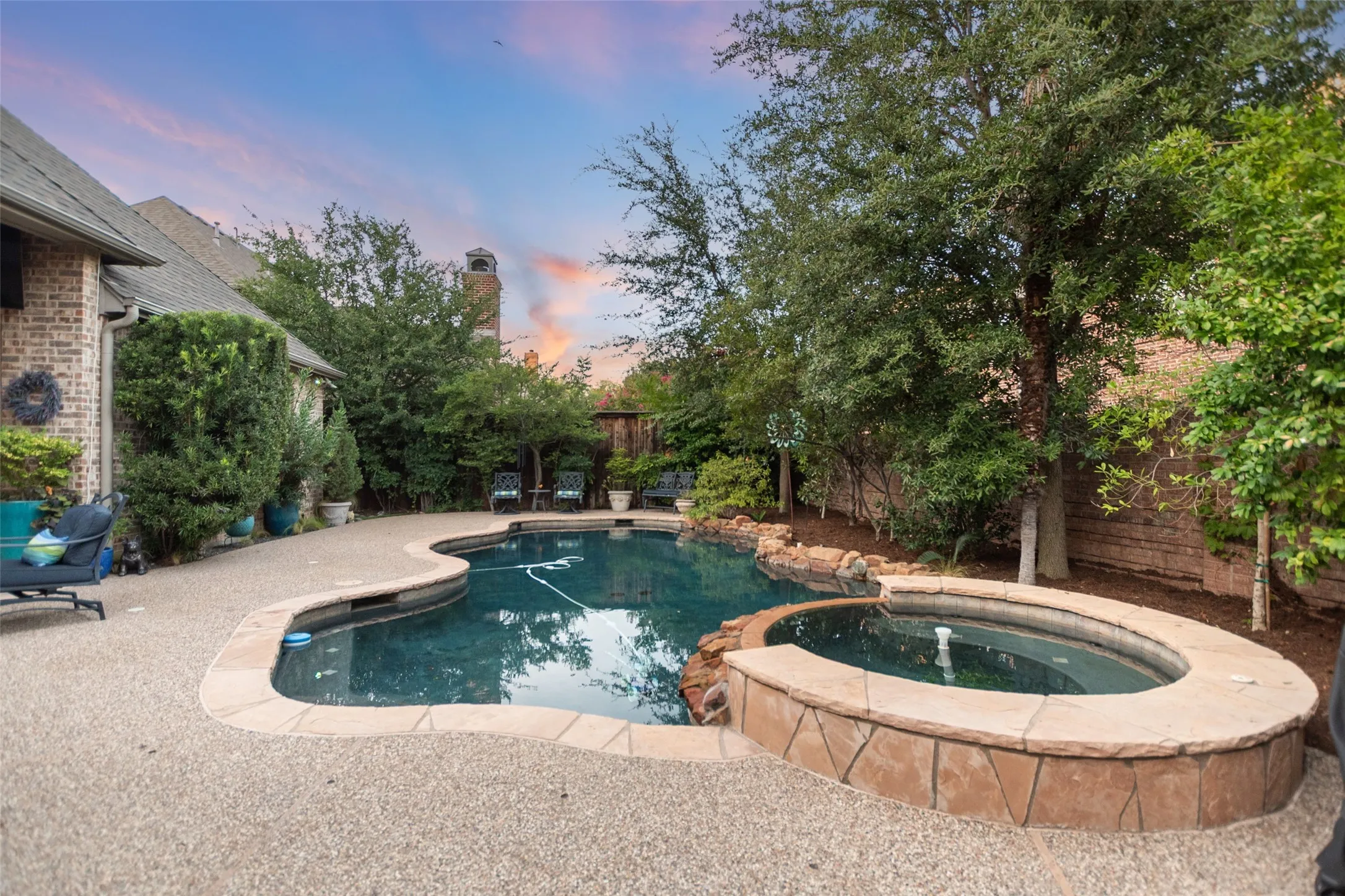 Single Family Residence For Sale in Dallas County , 726 Armstrong Boulevard, Coppell, Texas 75019, 4 Bedroom, 4 Bathroom, 3 Garage spaces, 4,117 Sqft, built in 1998, mls#21315487, Real Estate Agent in Coppell, Homes For Sale in Dallas county, Homes For Sale in Coppell, Realtor in Coppell Texas, Real Estate Brokerage Independent Realty Texas, Luminita Cordes Realtor