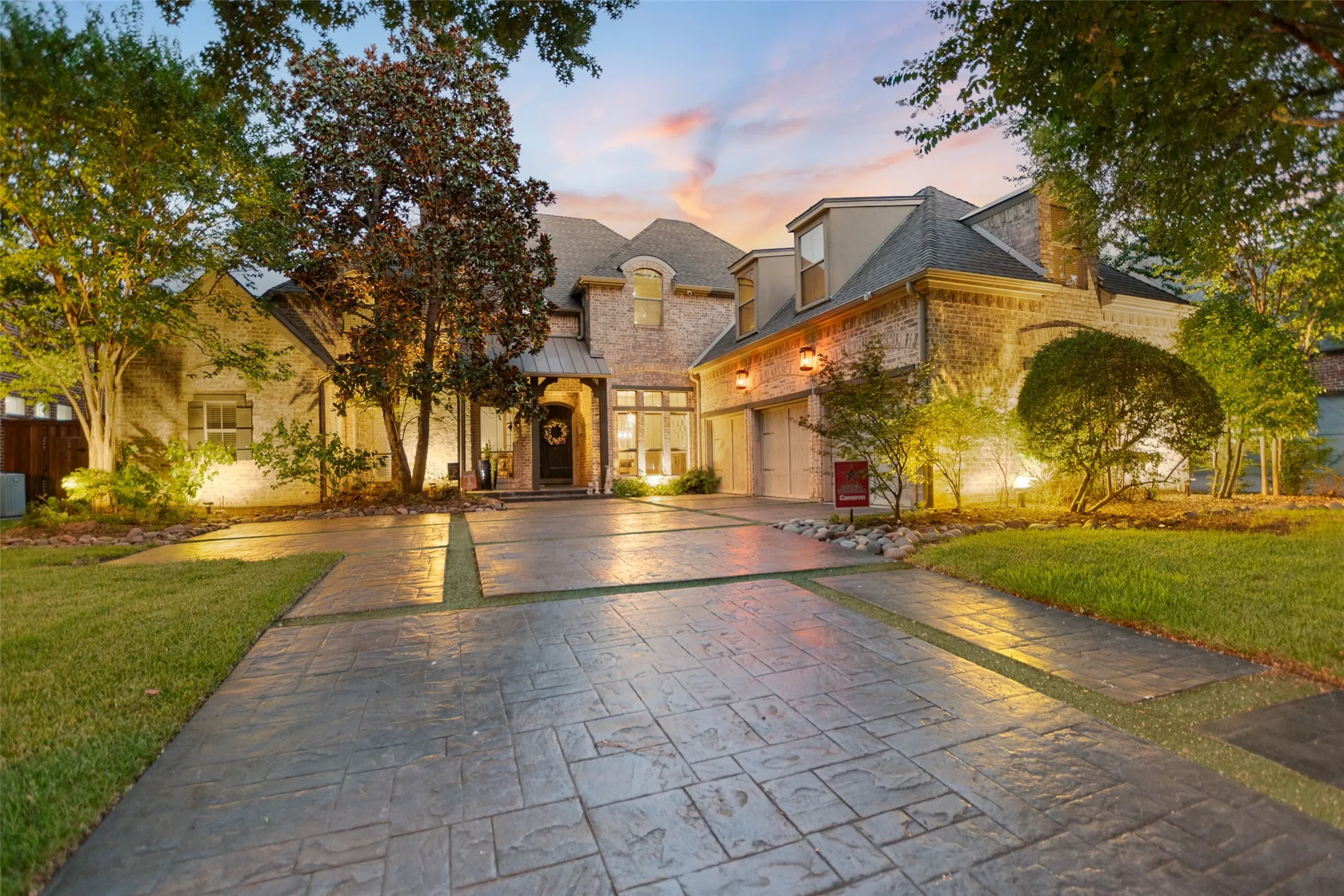 Single Family Residence For Sale in Dallas County , 726 Armstrong Boulevard, Coppell, Texas 75019, 4 Bedroom, 4 Bathroom, 3 Garage spaces, 4,117 Sqft, built in 1998, mls#21315487, Real Estate Agent in Coppell, Homes For Sale in Dallas county, Homes For Sale in Coppell, Realtor in Coppell Texas, Real Estate Brokerage Independent Realty Texas, Luminita Cordes Realtor