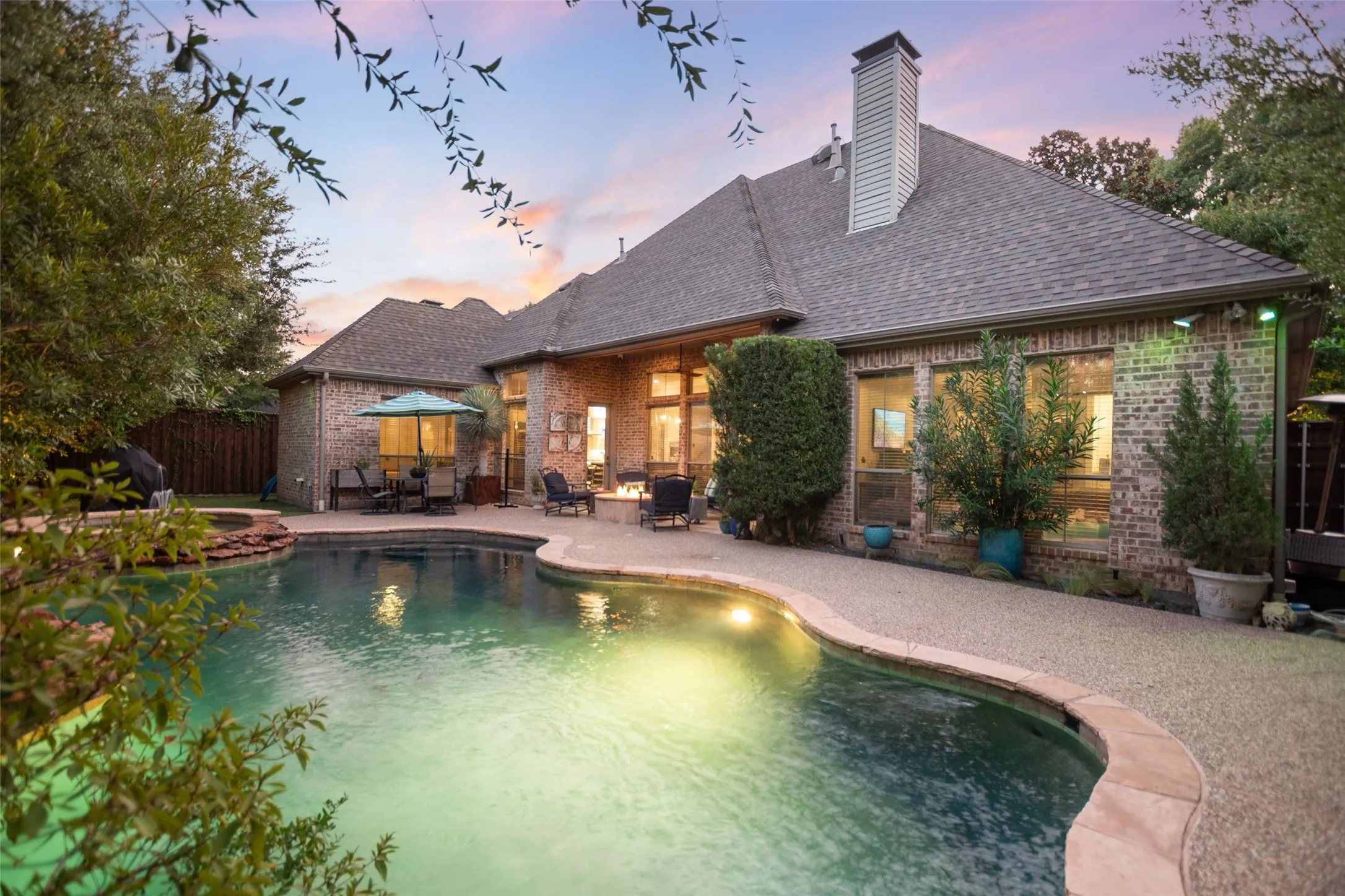 Single Family Residence For Sale in Dallas County , 726 Armstrong Boulevard, Coppell, Texas 75019, 4 Bedroom, 4 Bathroom, 3 Garage spaces, 4,117 Sqft, built in 1998, mls#21315487, Real Estate Agent in Coppell, Homes For Sale in Dallas county, Homes For Sale in Coppell, Realtor in Coppell Texas, Real Estate Brokerage Independent Realty Texas, Luminita Cordes Realtor