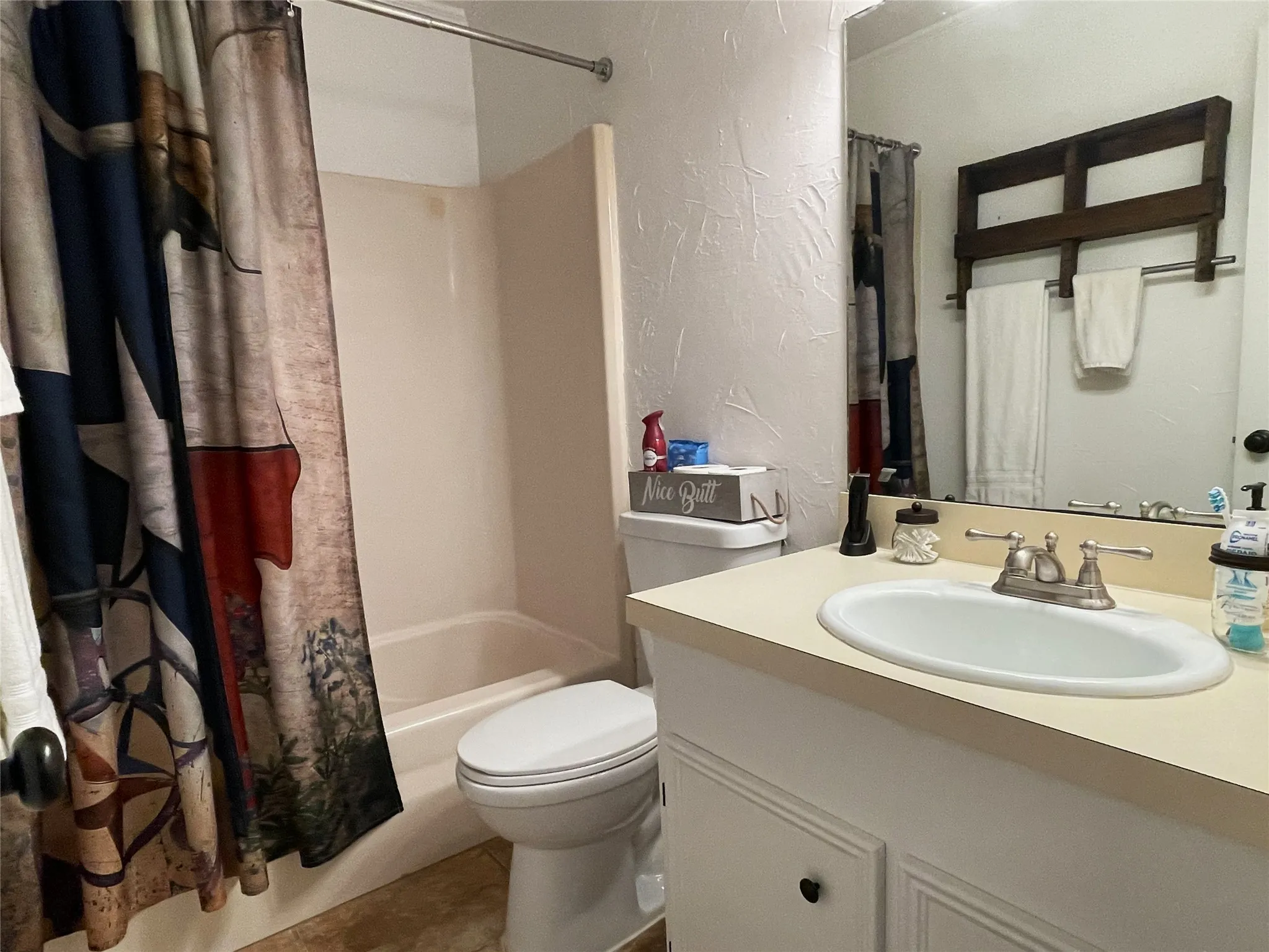 Single Family Residence For Sale in Freestone County , 3 Circle Drive, Teague, Texas 75860, 4 Bedrooms, 2 Bathrooms, 2 Garage spaces, 1,970 Sqft, built in 1974, Price $235,000, mls#21317933, Real Estate Agent in Teague, Homes For Sale in Freestone county, Homes For Sale in Teague, Realtor in Teague Texas, Real Estate Brokerage Independent Realty Texas, Luminita Cordes Realtor